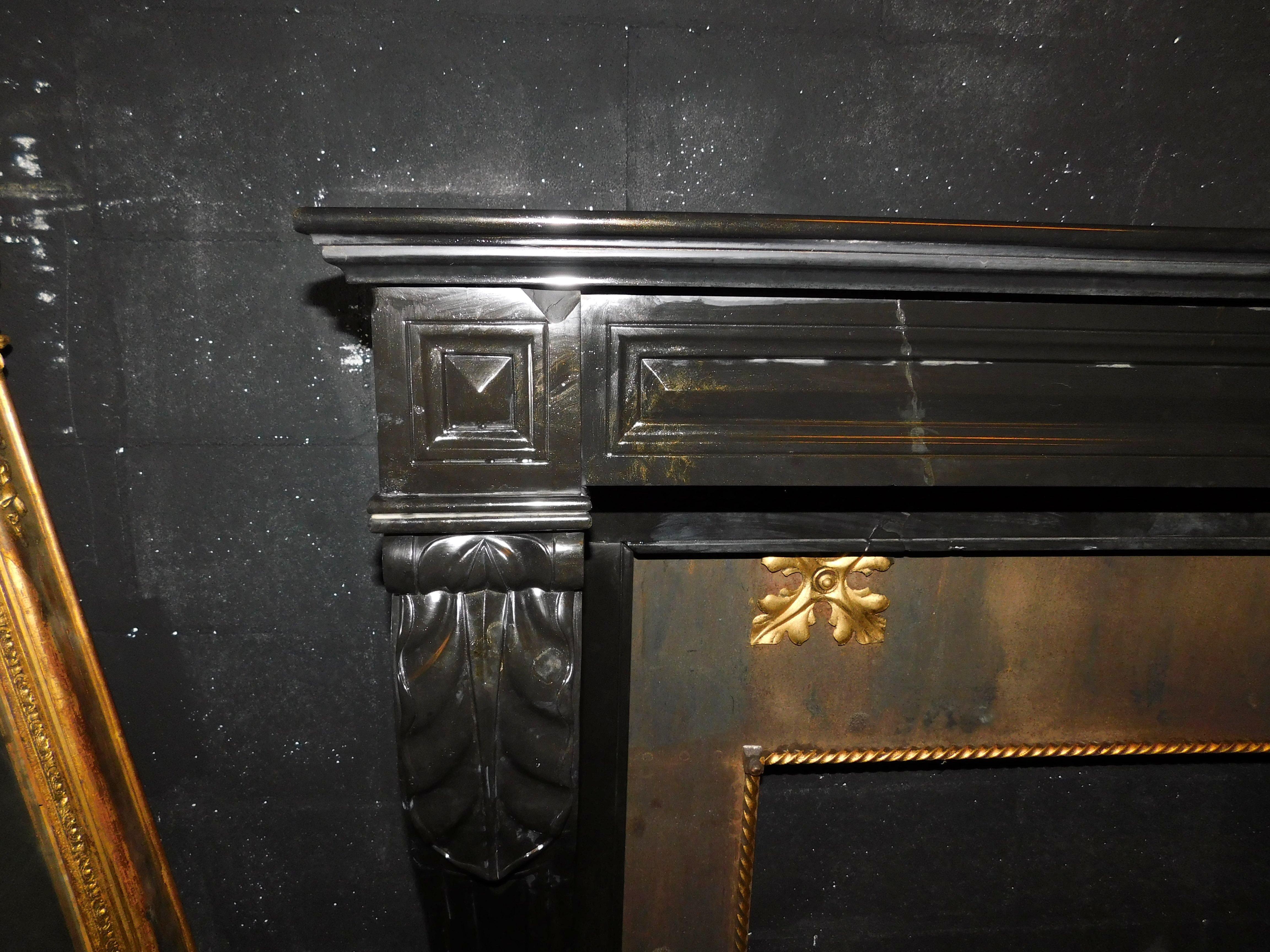 Ancient Fireplace in Carved Black Marble, from the 19th Century, Italy For Sale 5