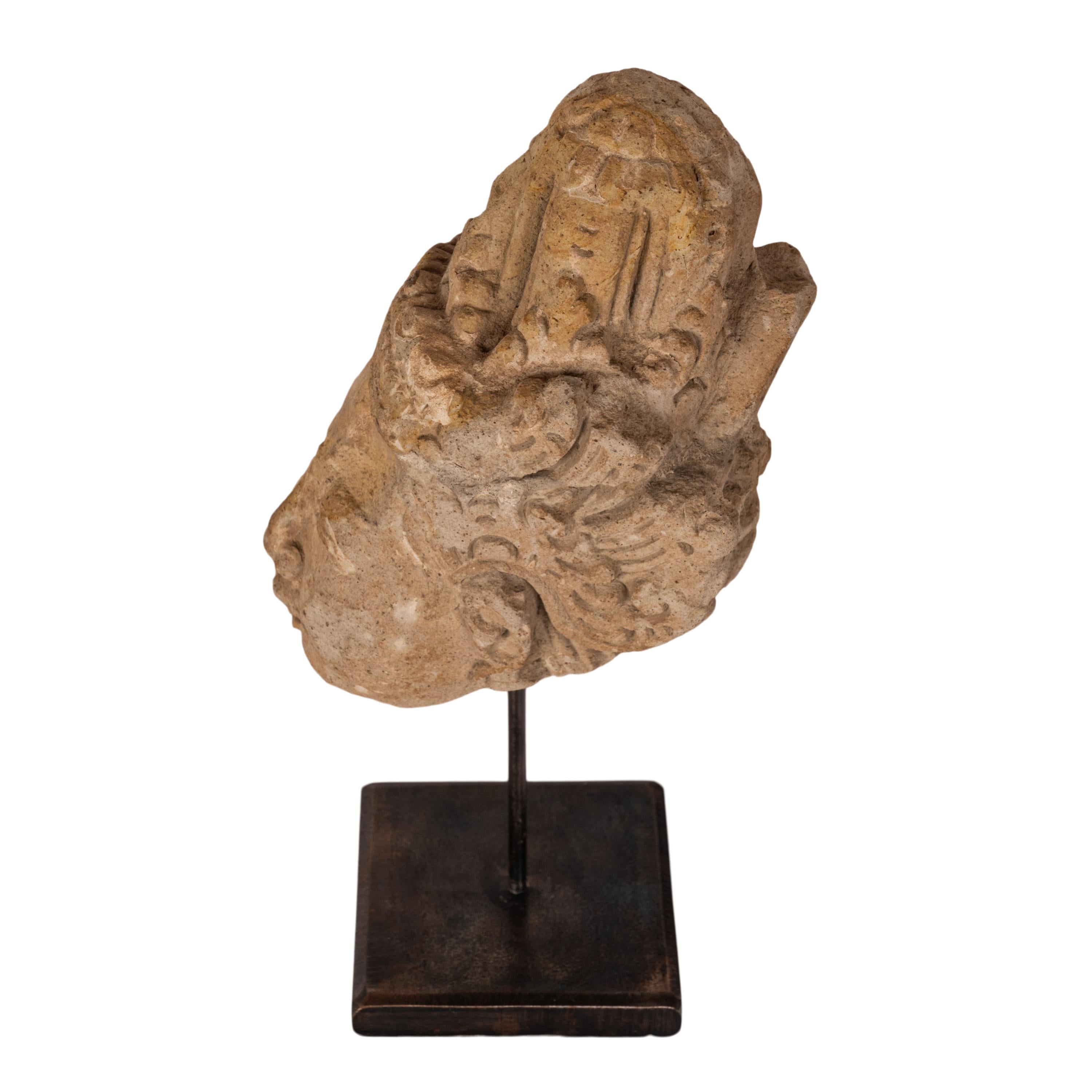 Antike Gandharan geschnitzte Stuck Greco buddhistische Bodhisattva-Kopfbüste 400-500 CE (Afghanisch) im Angebot