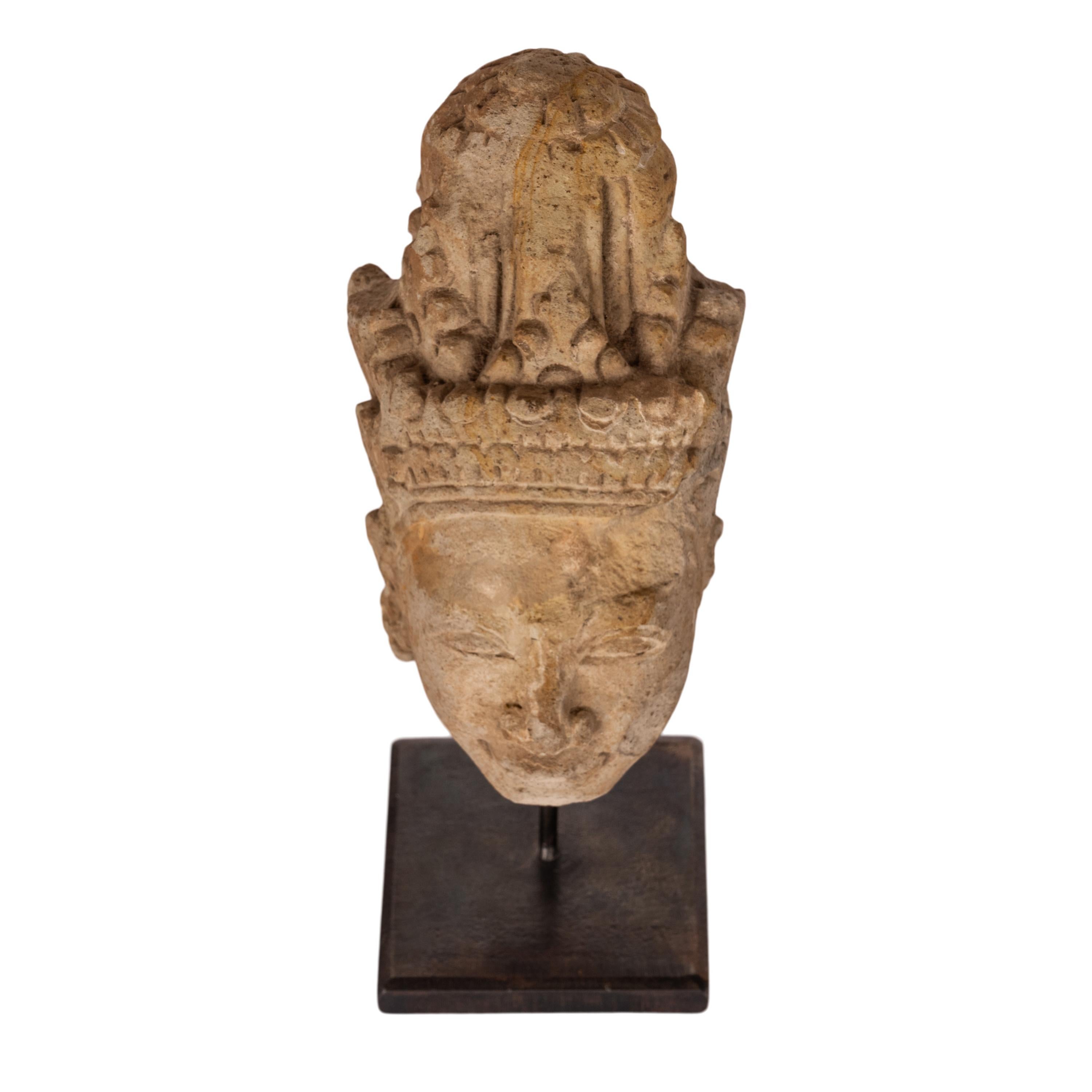 Ancient Gandharan Carved Stucco Greco Buddhist Bodhisattva Head Bust 400-500 CE For Sale 3