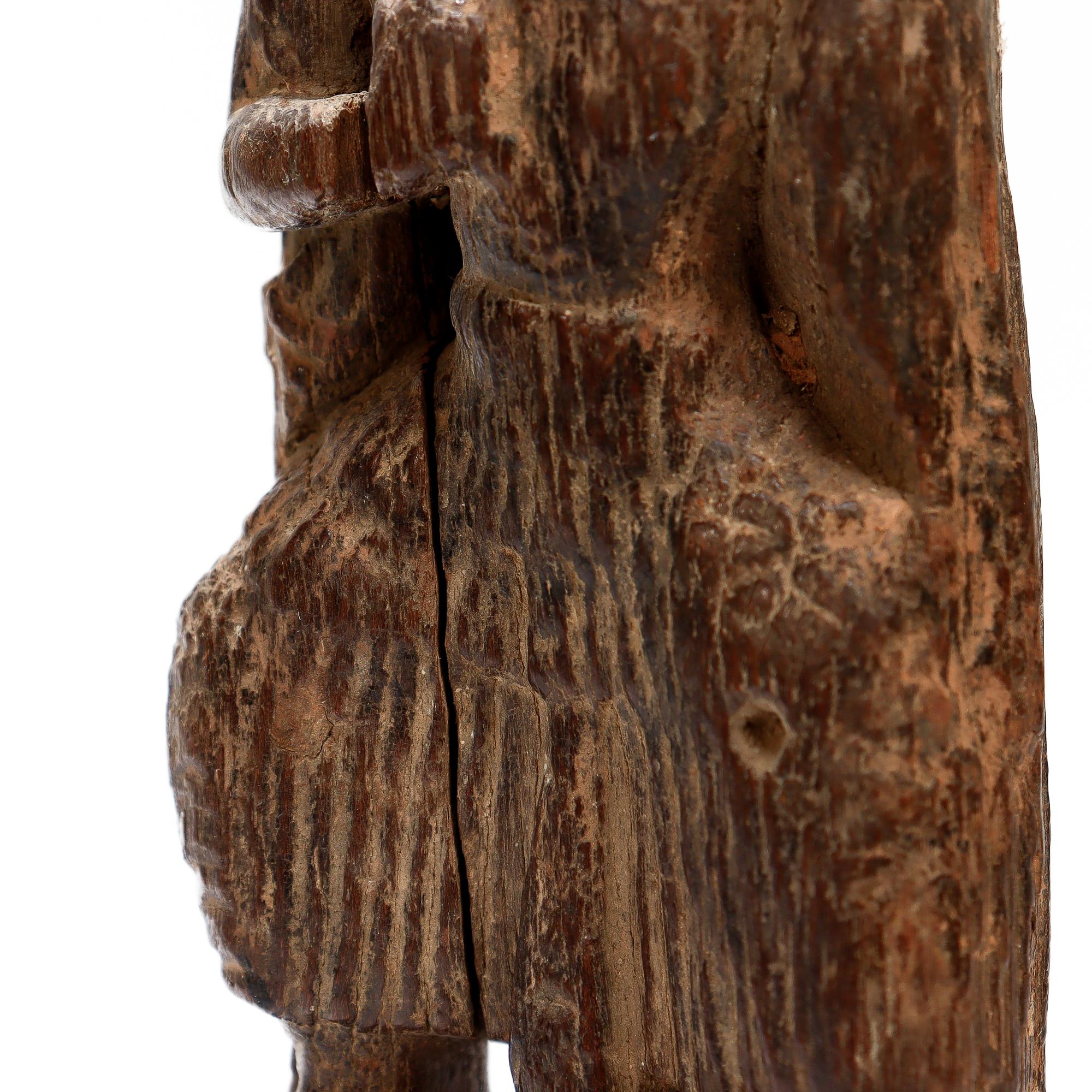 Ancien Bodhisattva en bois sculpté du Gandhara en vente 6