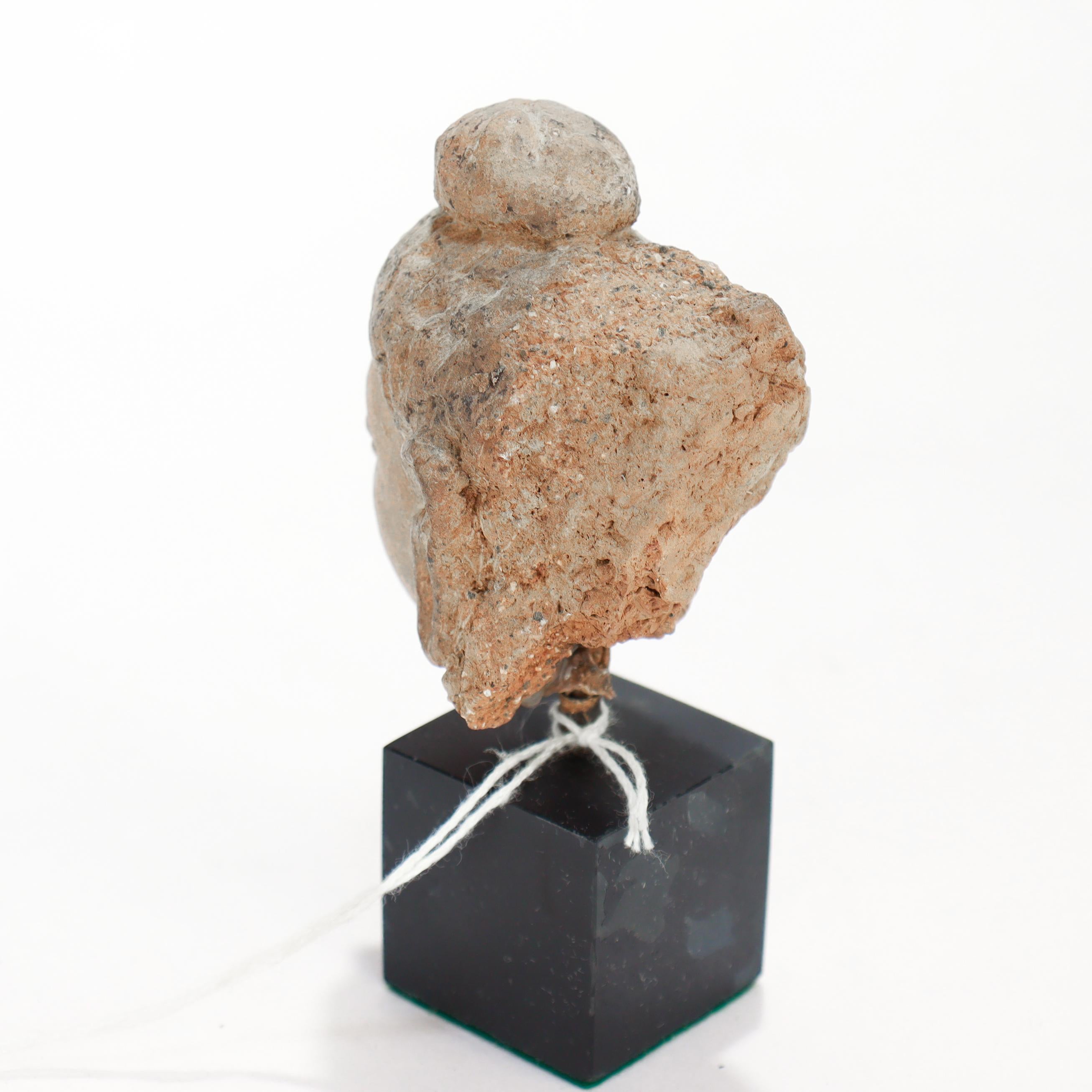 Ancient Gandharan Miniature Stucco Bust of the Buddha, ca. 5th Century For Sale 4