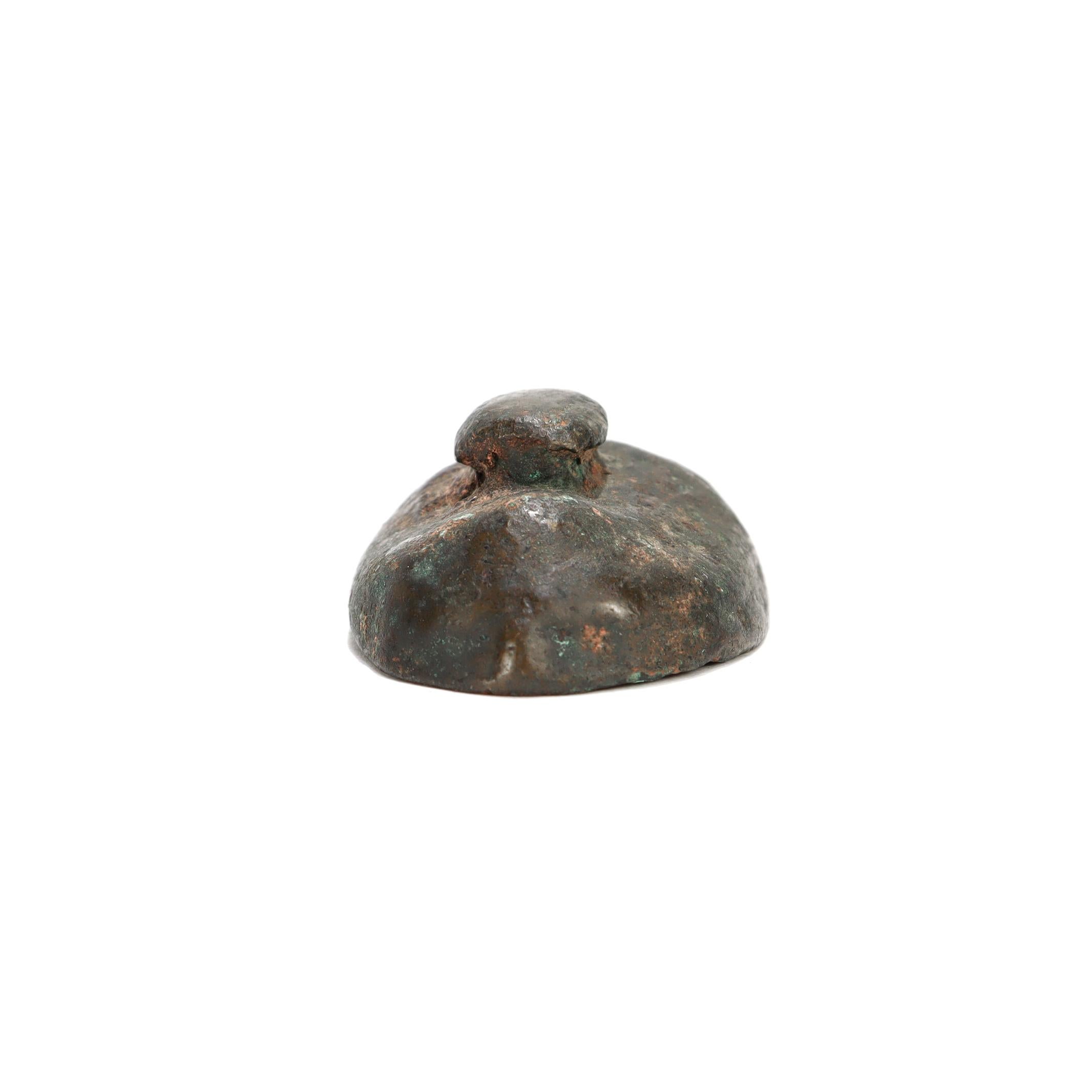 Moules de coulée pour Bouddha assis en bronze du Gandhara ancien (Tsatsa) en vente 3
