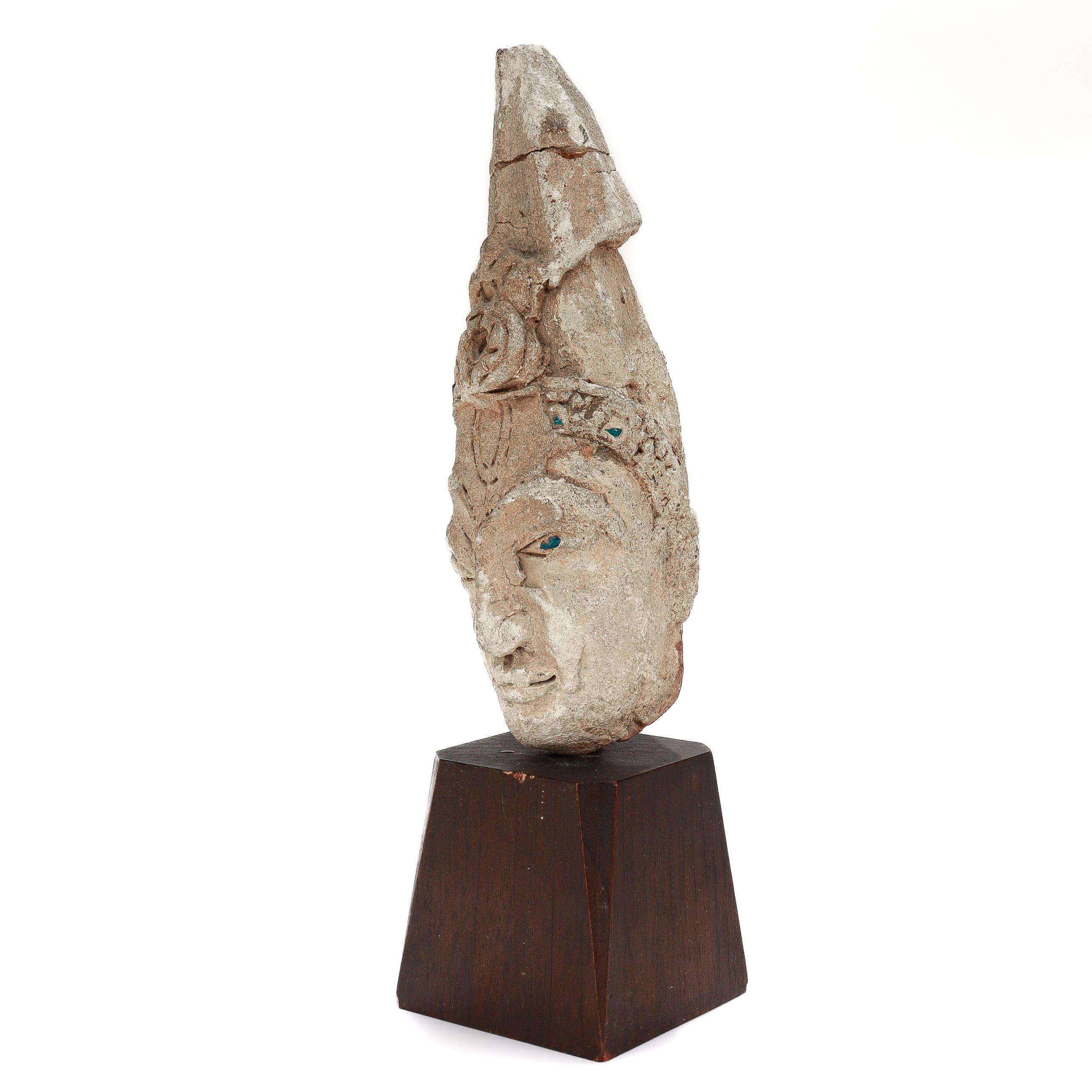 Indian Ancient Gandharan Stucco on Terracotta Figural Buddha/Bodhisattva Bust For Sale