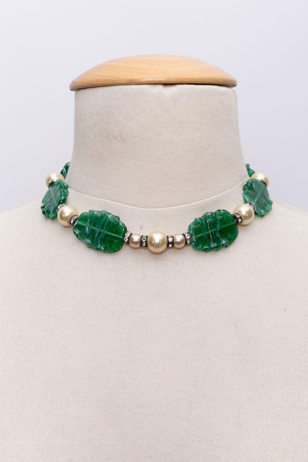 Collier de perles de verre anciennes Excellent état - En vente à SAINT-OUEN-SUR-SEINE, FR
