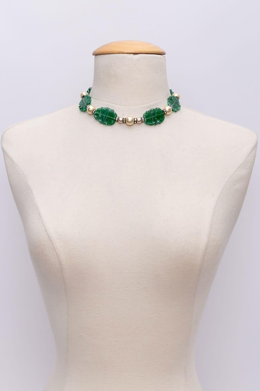Collier de perles de verre anciennes Pour femmes en vente