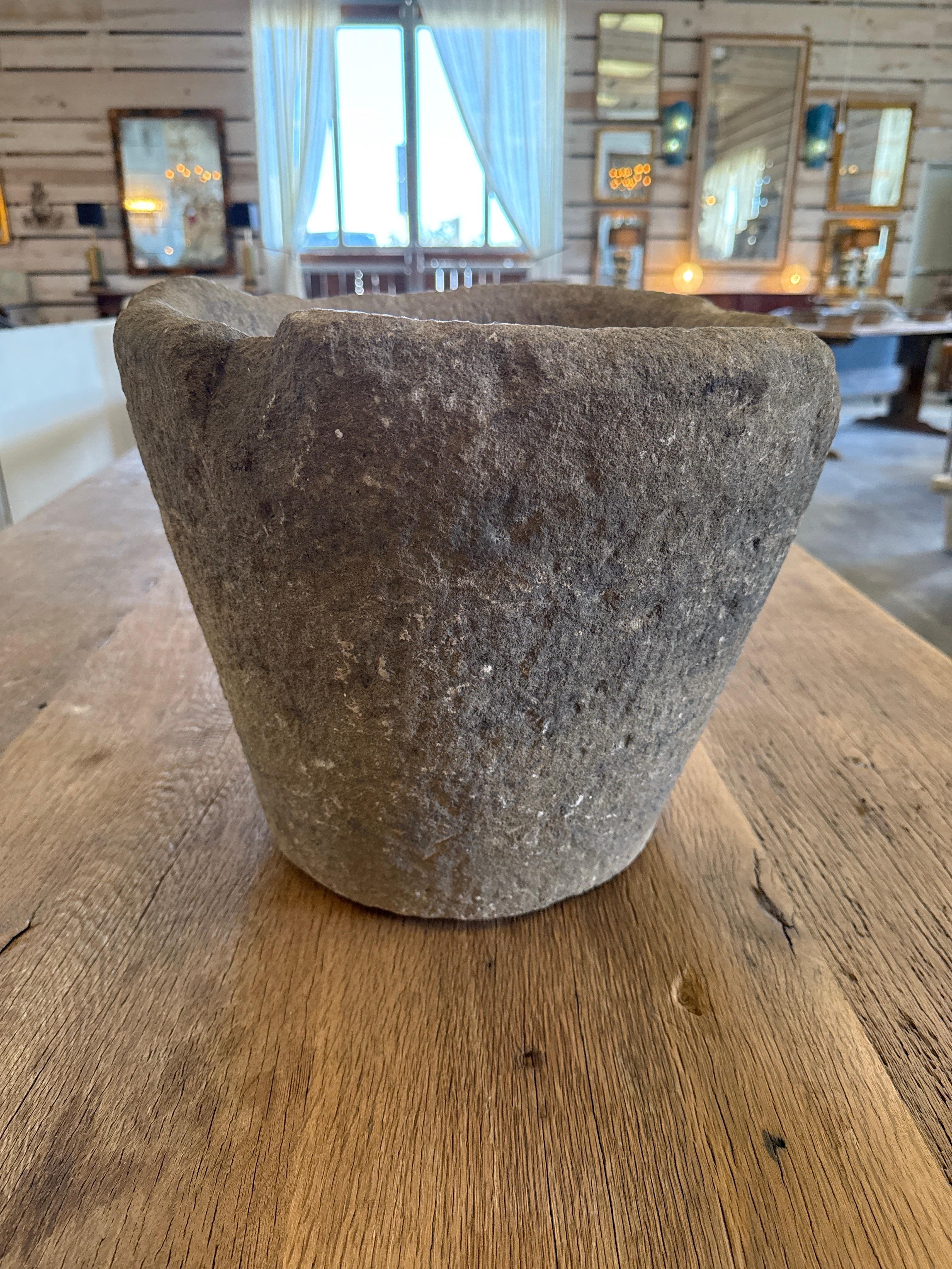 XVII secolo Ancient Granite Mortar From Portugal in vendita