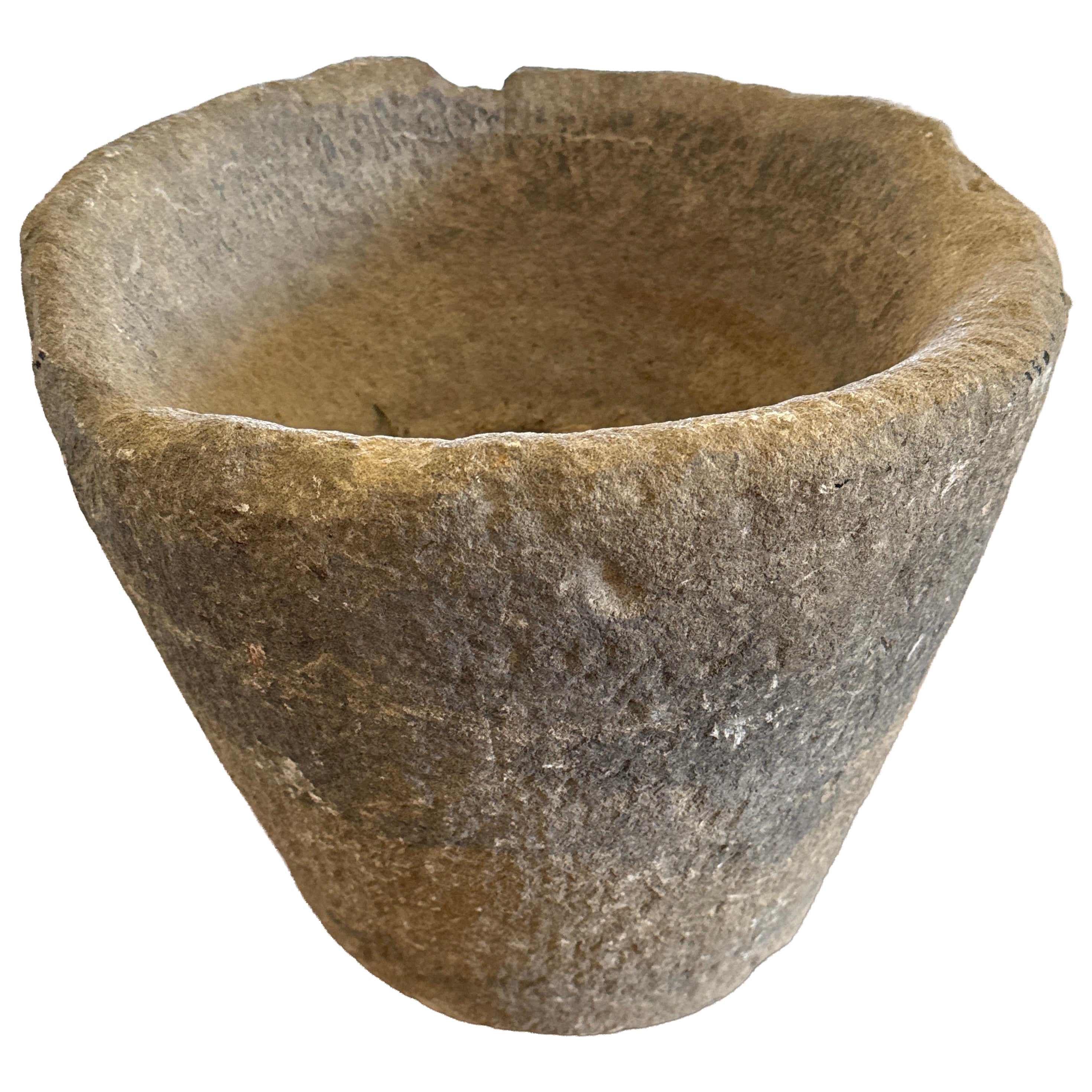 Ancient Granite Mortar From Portugal in vendita