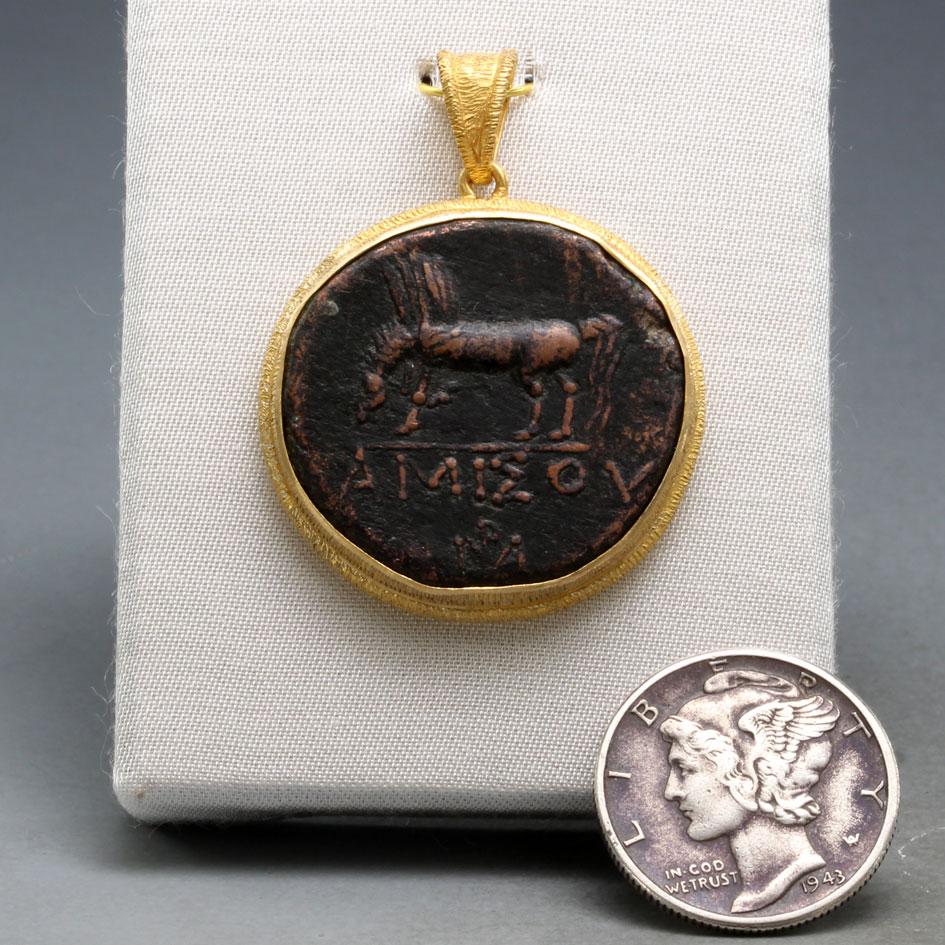 Contemporary Ancient Greek 1st Century BC Bronze Pegasus Coin 18K Gold Pendant For Sale
