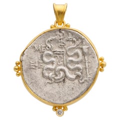 Pendentif en or 18K avec pièce de monnaie serpent Cistophore de la Grèce antique du 1er siècle avant J.-C.