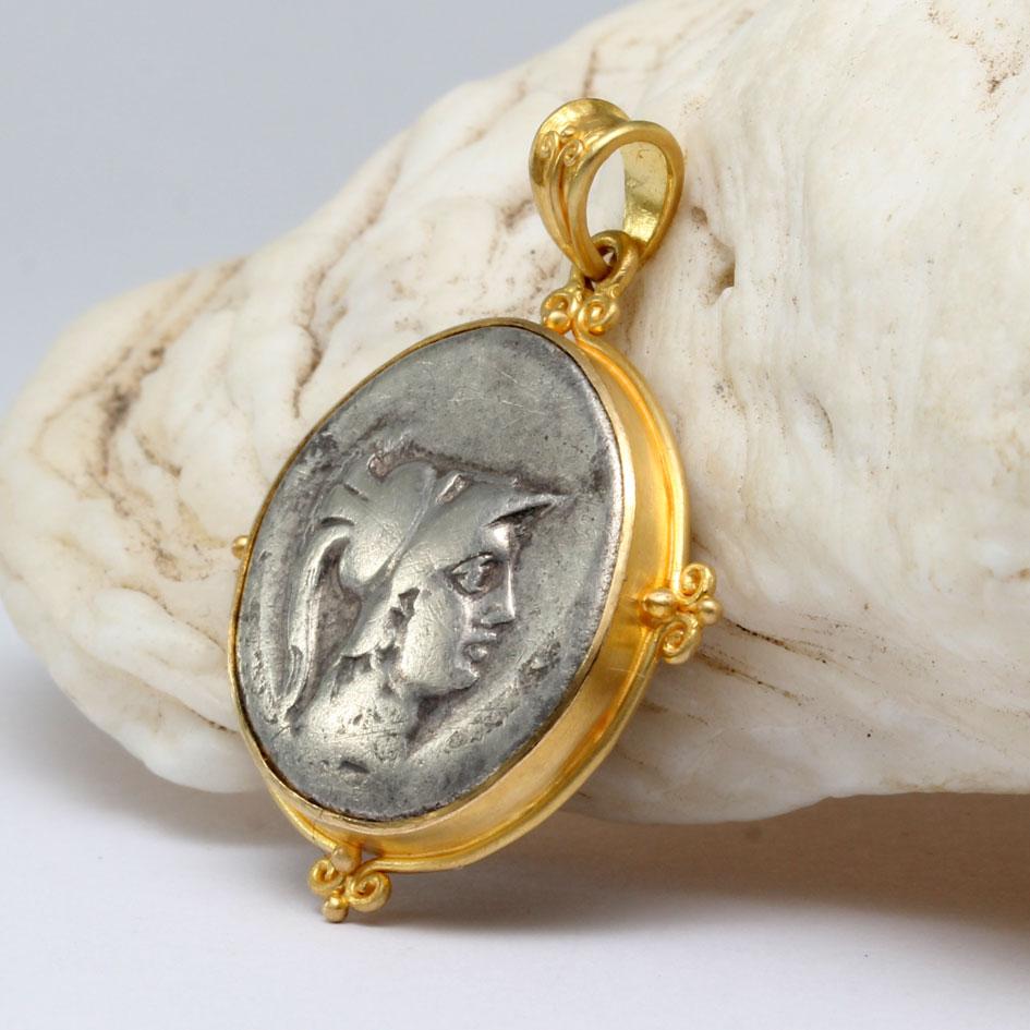 Pendentif grec antique du 2e siècle avant J.-C. d'Athènes en or 18 carats en vente 2