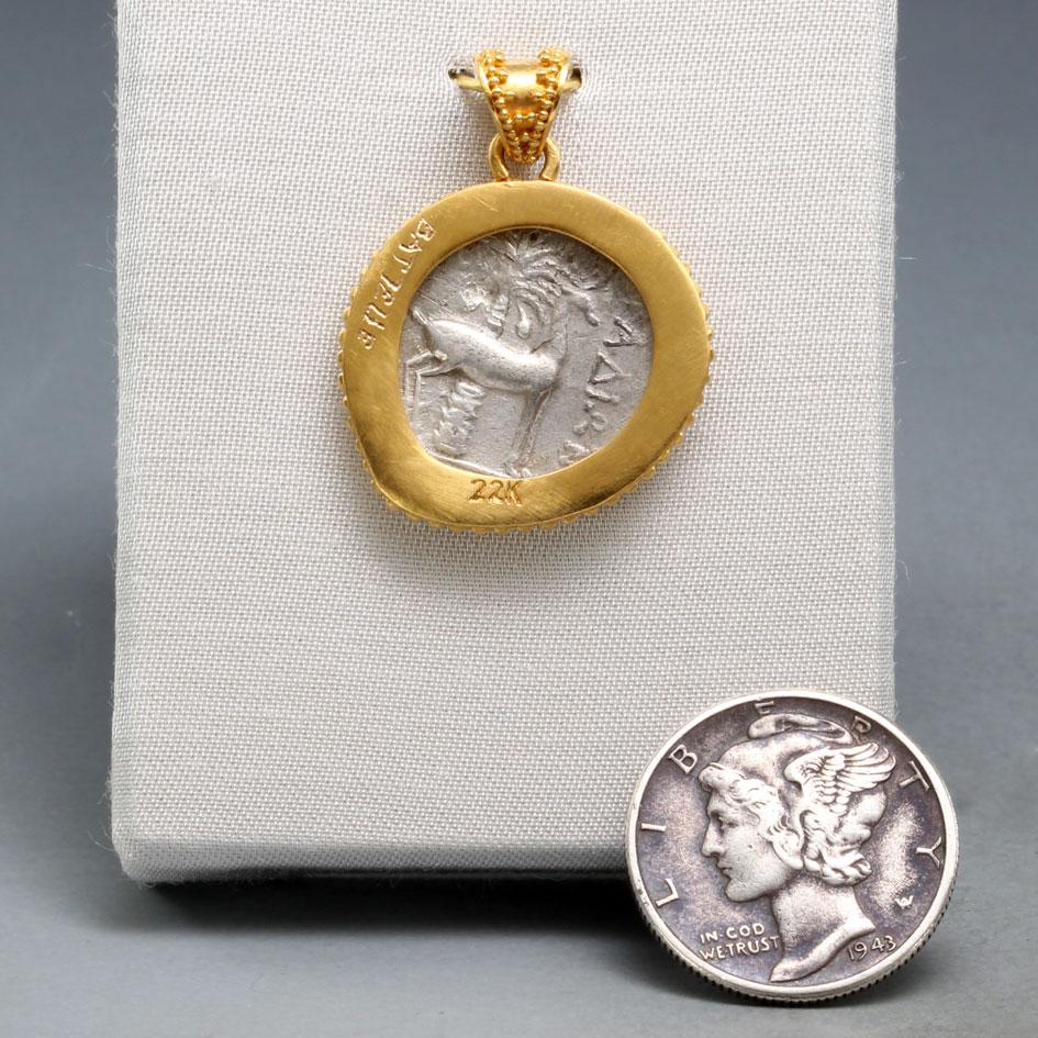 Women's or Men's Ancient Greek 2nd Century BC Ephesus Bee Coin 22K Gold Pendant  For Sale