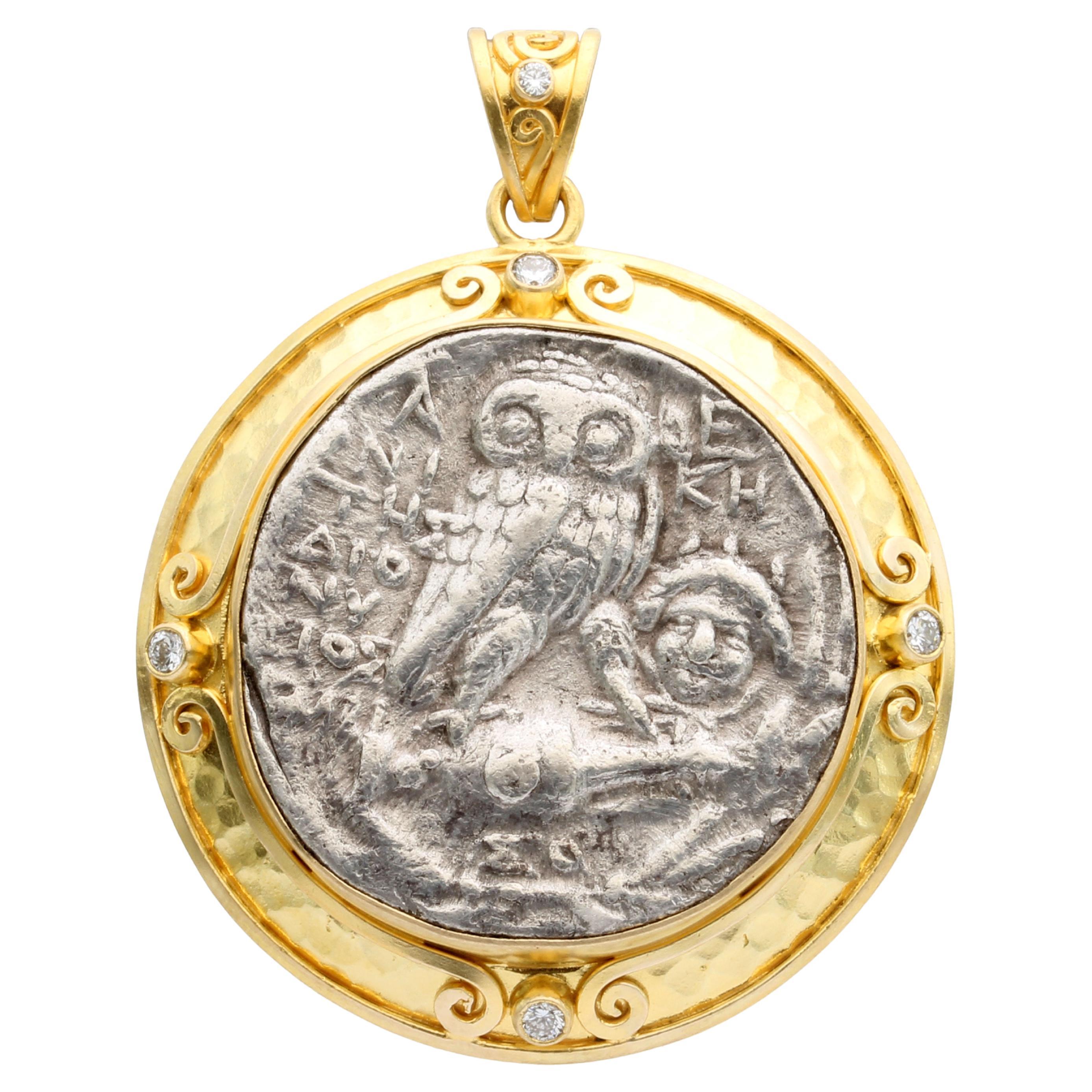 Ancient Greek 2nd Century BCE Athena Owl/Gorgon Coin Diamonds 18K Gold Pendant en venta