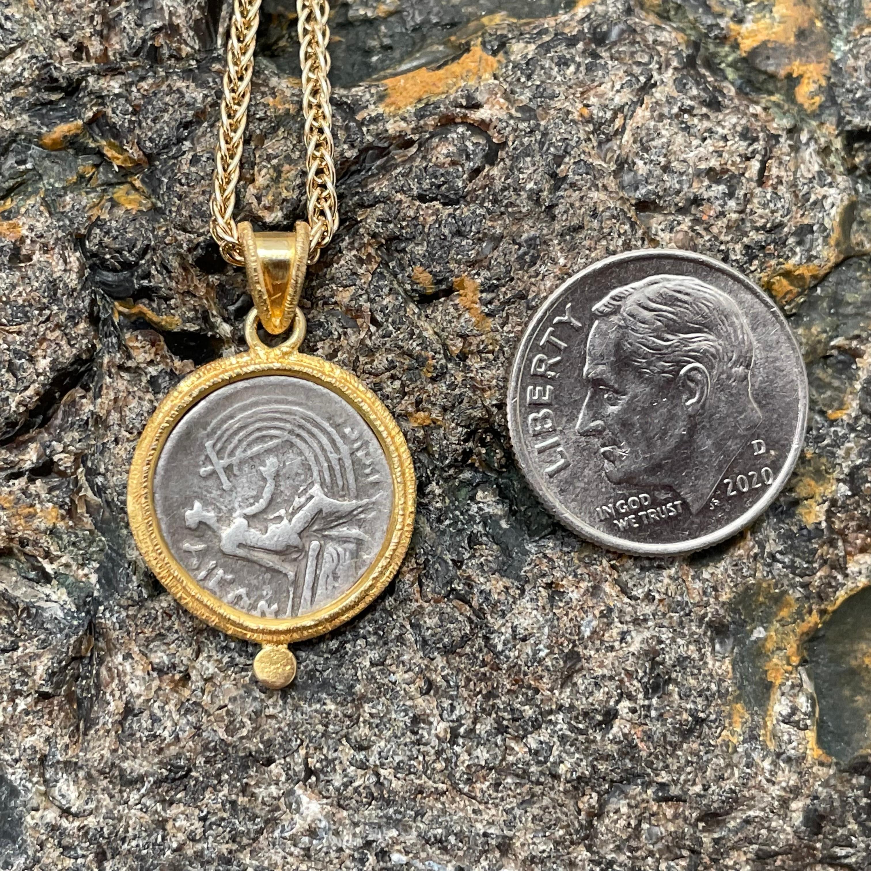 Ancient Greek 3rd Century BC Nymph Coin 18K Gold Pendant In New Condition In Soquel, CA