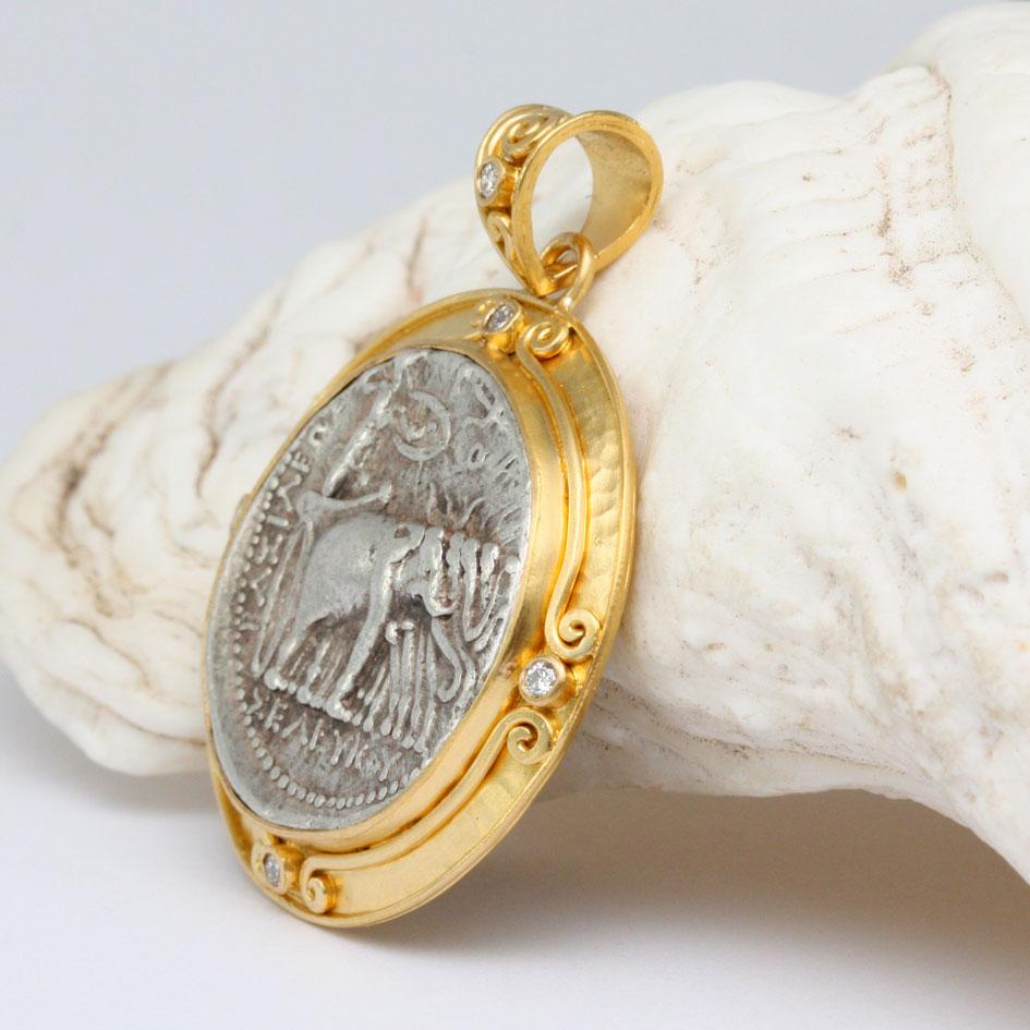 Women's or Men's Ancient Greek 3rd Century BC Seleucid Elephants Coin 22K Gold Diamonds Pendant  For Sale