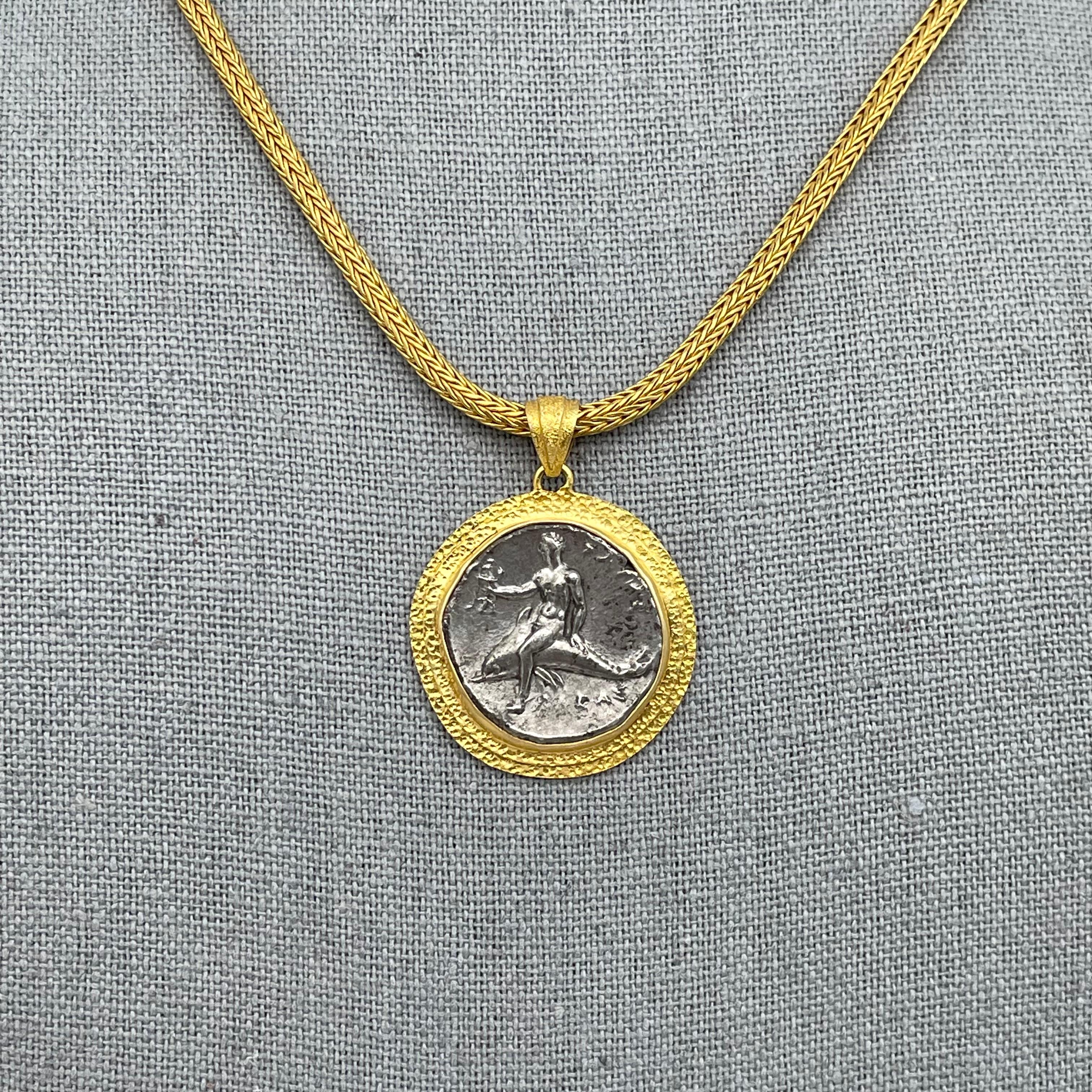 Ancient Greek 3rd Century BC Tarentum Dolphin Coin 18K Gold Pendant For Sale 1