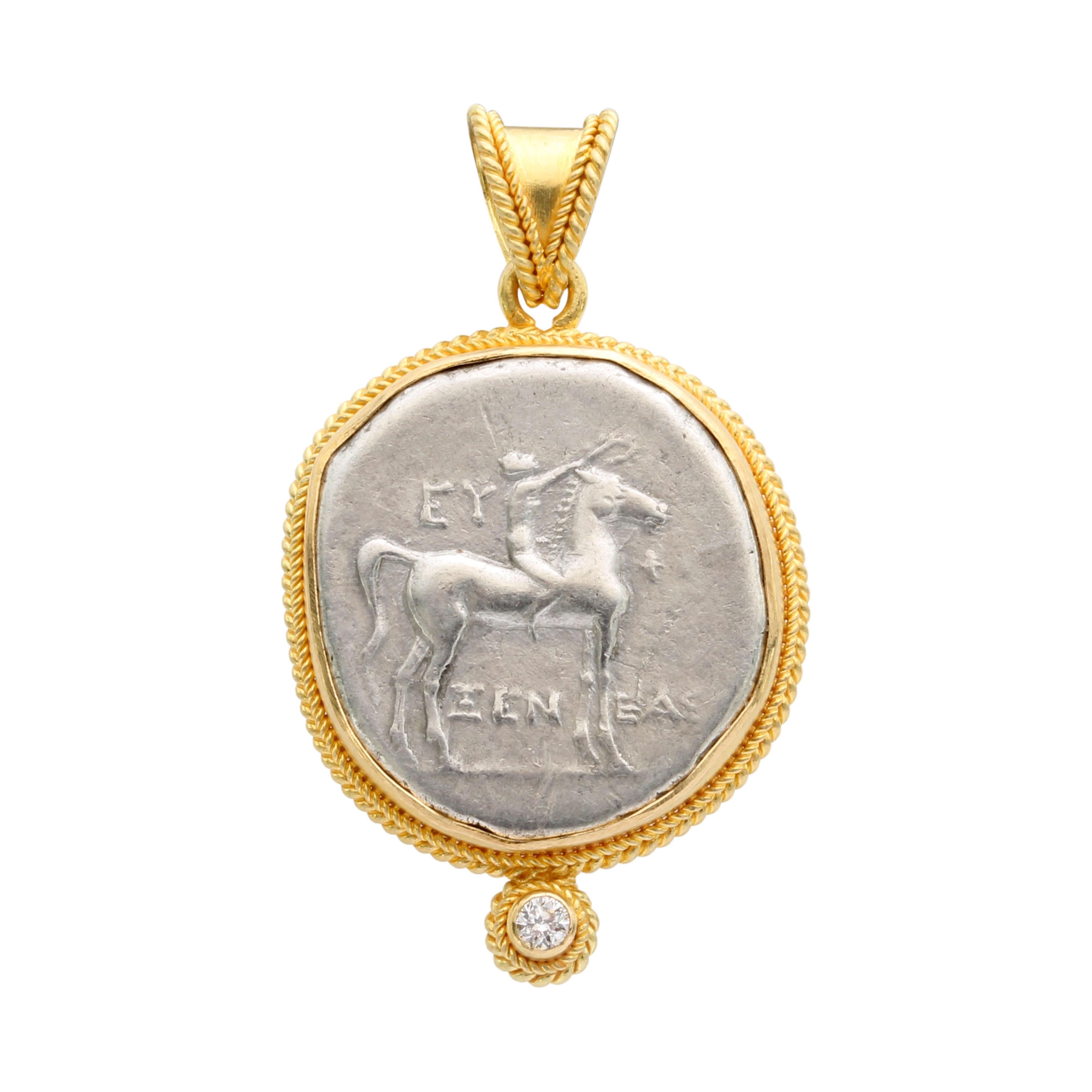 Antike griechische 3. Jahrhundert v. Chr. Jugend auf Pferd Münze Diamant 18K Gold-Anhänger (Rosenschliff) im Angebot