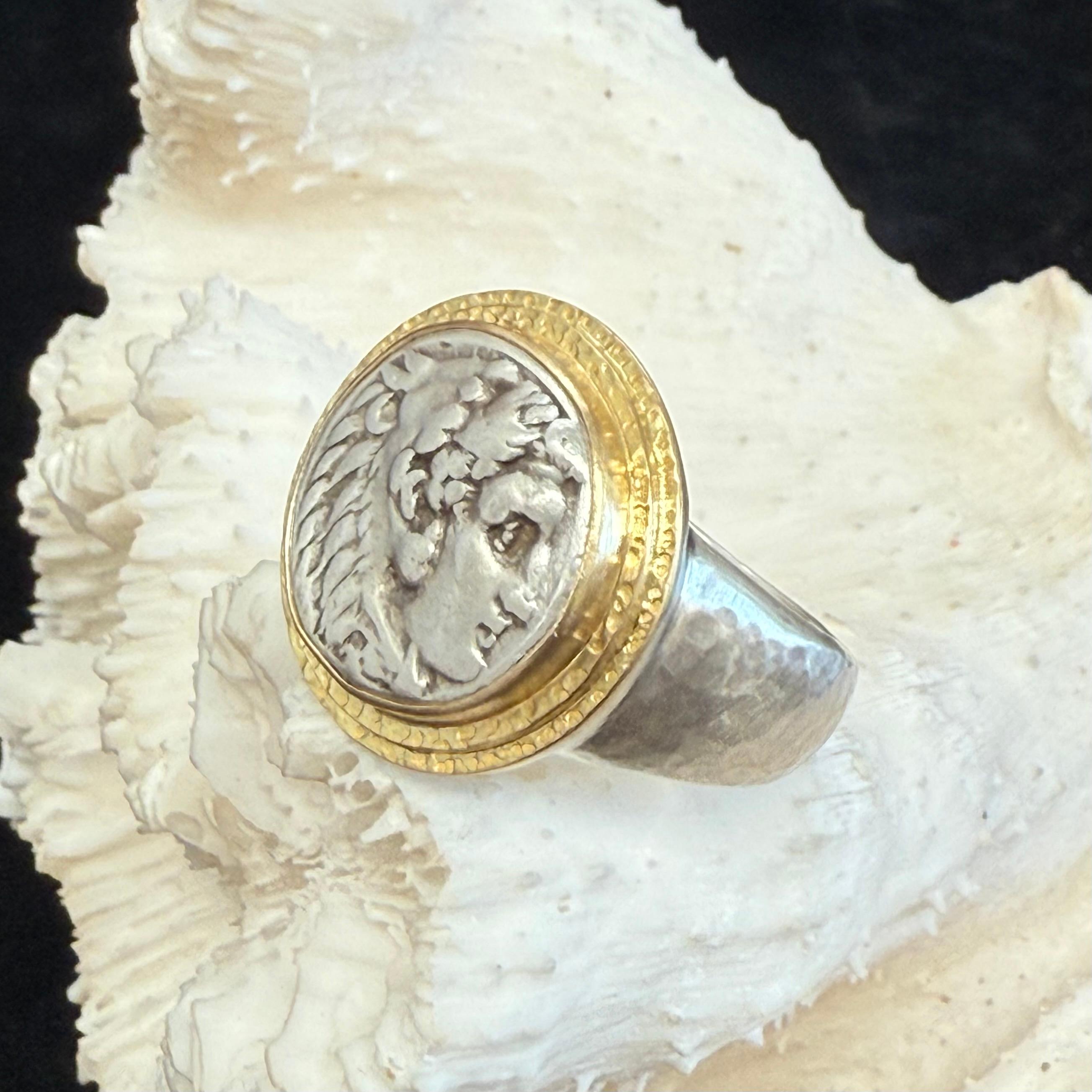Bague grecque ancienne du 4e siècle avant J.-C. Alexander the Great en argent sterling et or 18 carats en vente 5