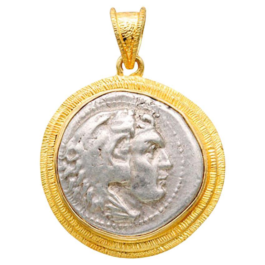 Ancient Greek 4th Century BC Alexander the Great Coin 18K Gold Pendant For Sale