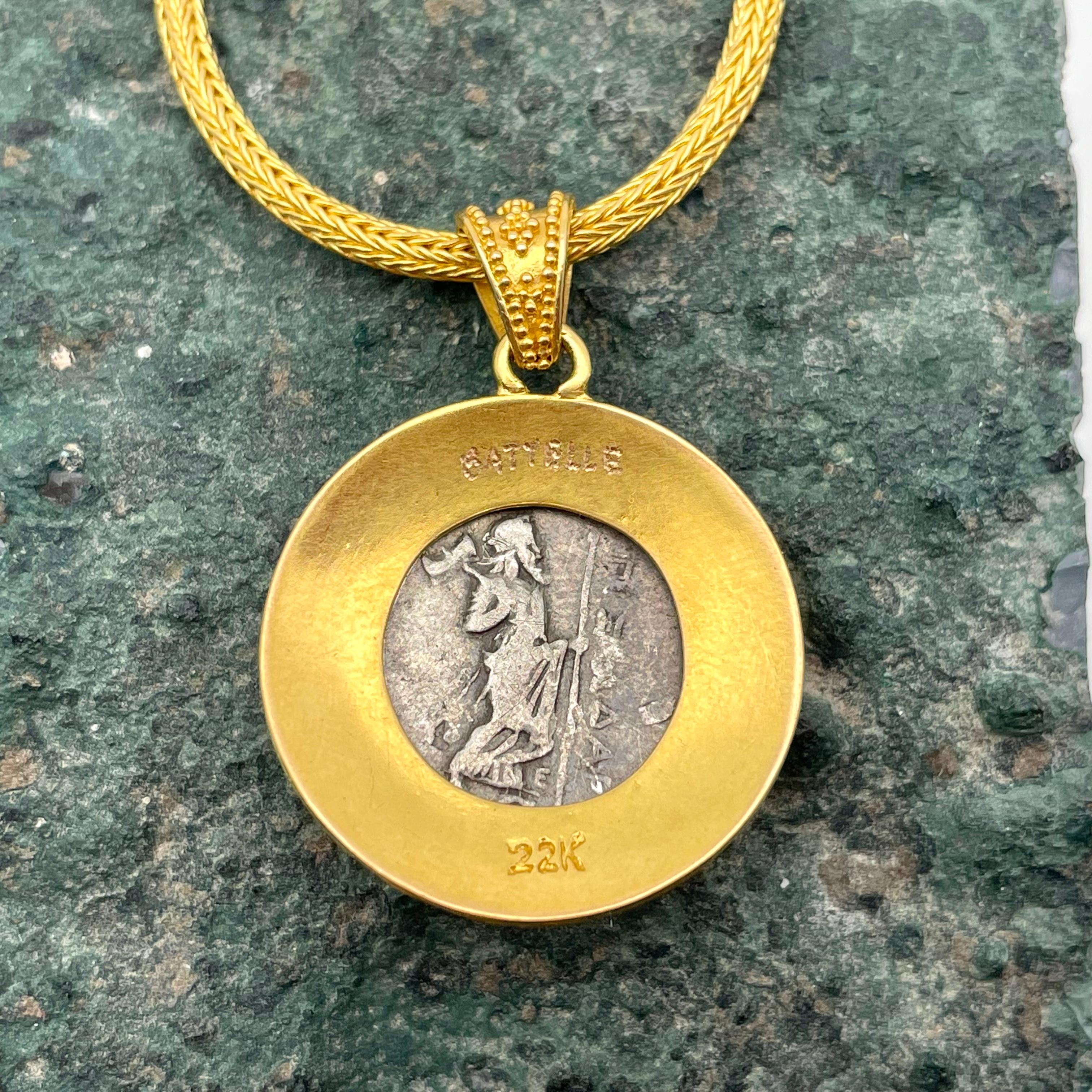 Pendentif en or 22K avec pièce d'Apollo de l'Antiquité grecque du 4e siècle avant J.-C. Neuf - En vente à Soquel, CA