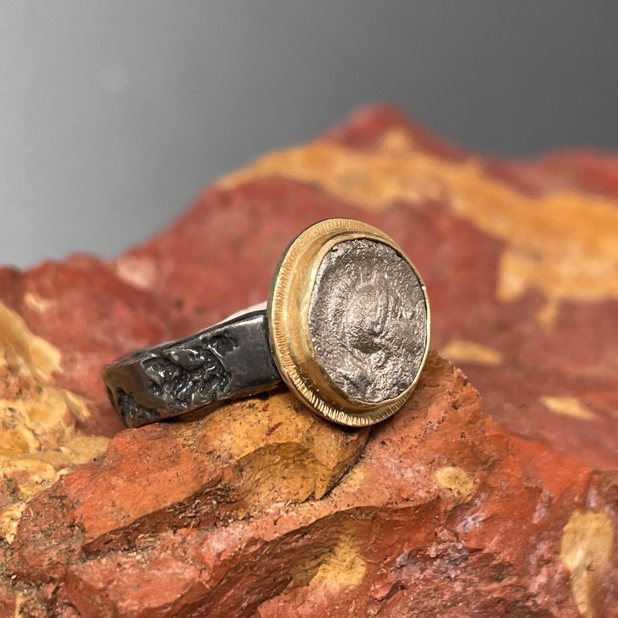 Antike griechische Athena-Münze aus dem 4. Jahrhundert v. Chr., oxidiertes Silber/18K Goldring 5