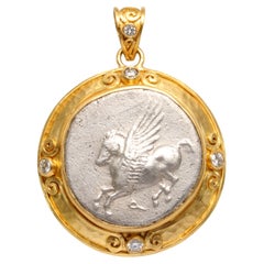 Antiguo Griego Siglo IV a.C. Corinto Pegaso Moneda Diamantes Colgante de Oro de 22K