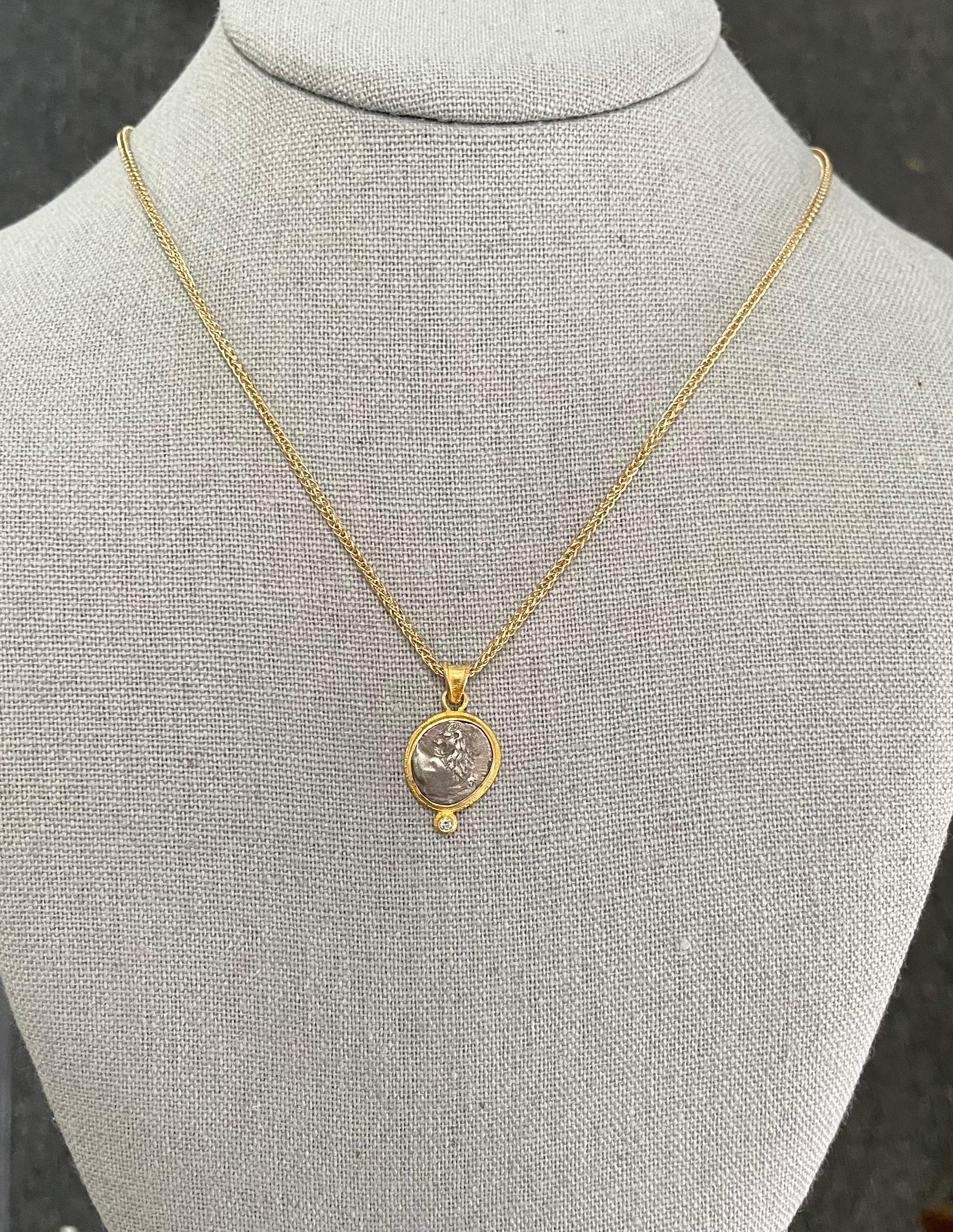 lion coin pendant