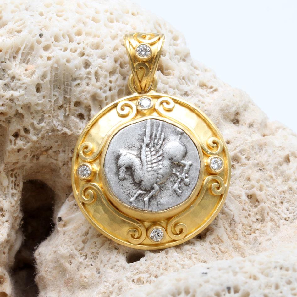 Ancient Greek 4th Century BC Sicily Pegasus Coin Diamonds 22K Gold Pendant  For Sale 2