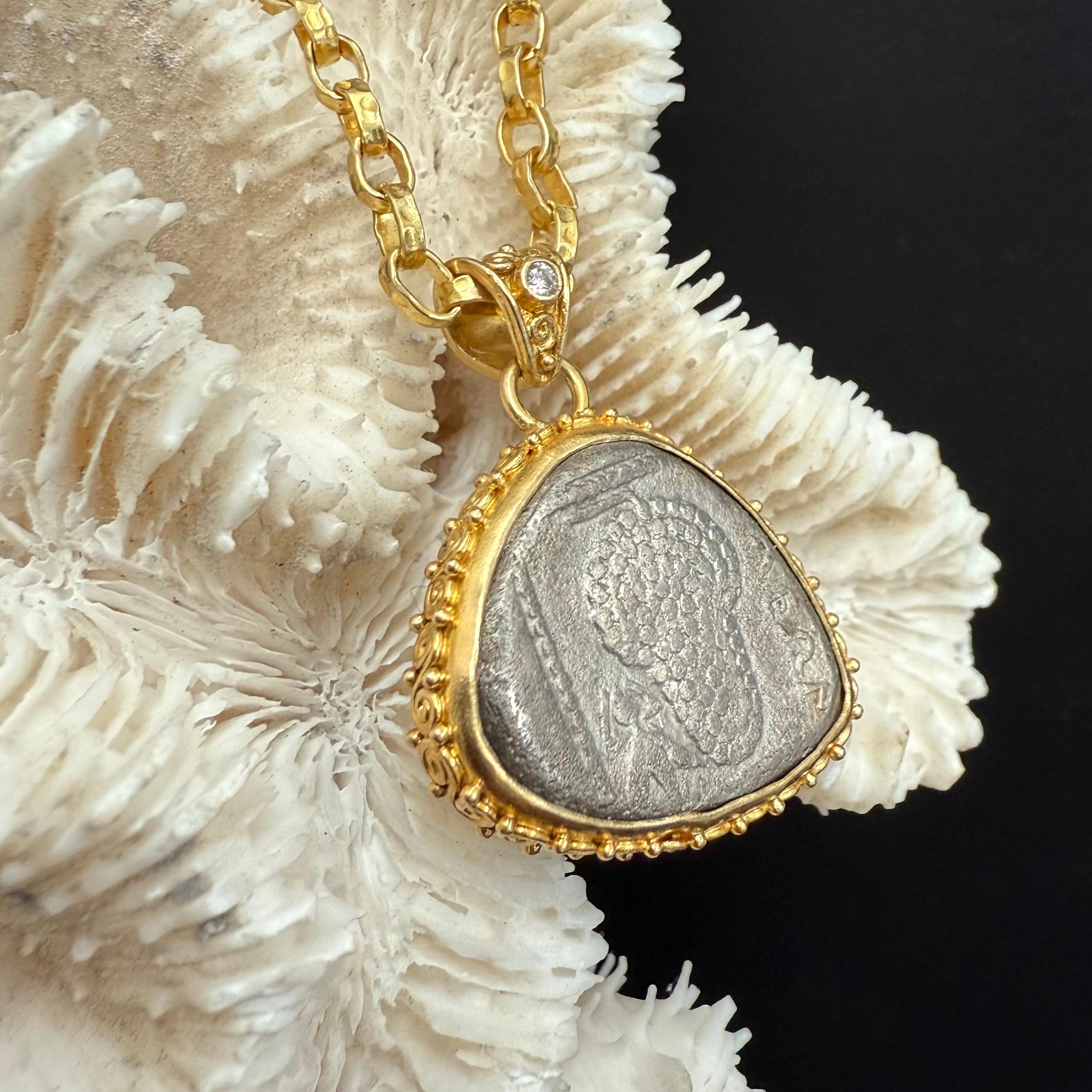 Women's or Men's Ancient Greek 4th Century BC Silver Grapes and Fly Coin Diamond 18K Gold Pendant For Sale