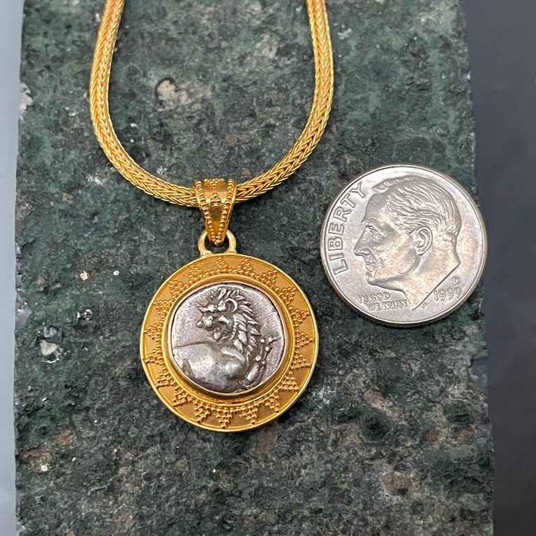 Ancient Greek 4th Century BC Silver Lion Coin 22K Gold Pendant In New Condition For Sale In Soquel, CA