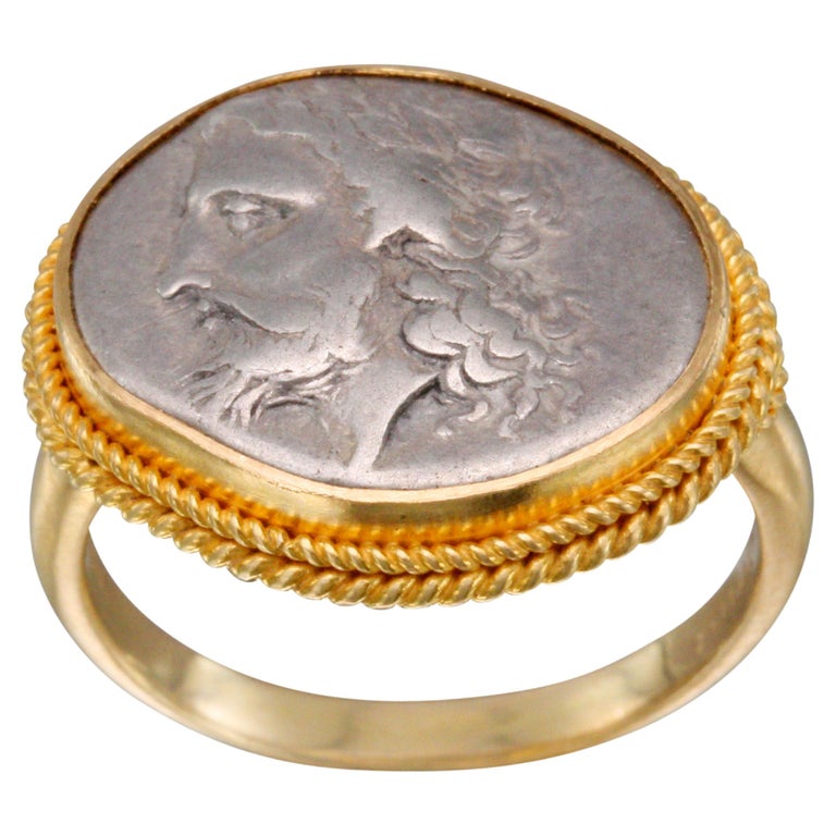 Bague en or 18K en grec ancien, 4e siècle avant J.-C., pièce de monnaie de  Zeus En vente sur 1stDibs