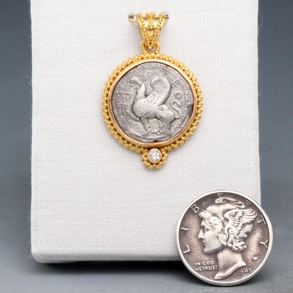 Ancient Greek 5th Century BC Archaic Griffin Coin Diamond 18k Gold Pendant In New Condition For Sale In Soquel, CA