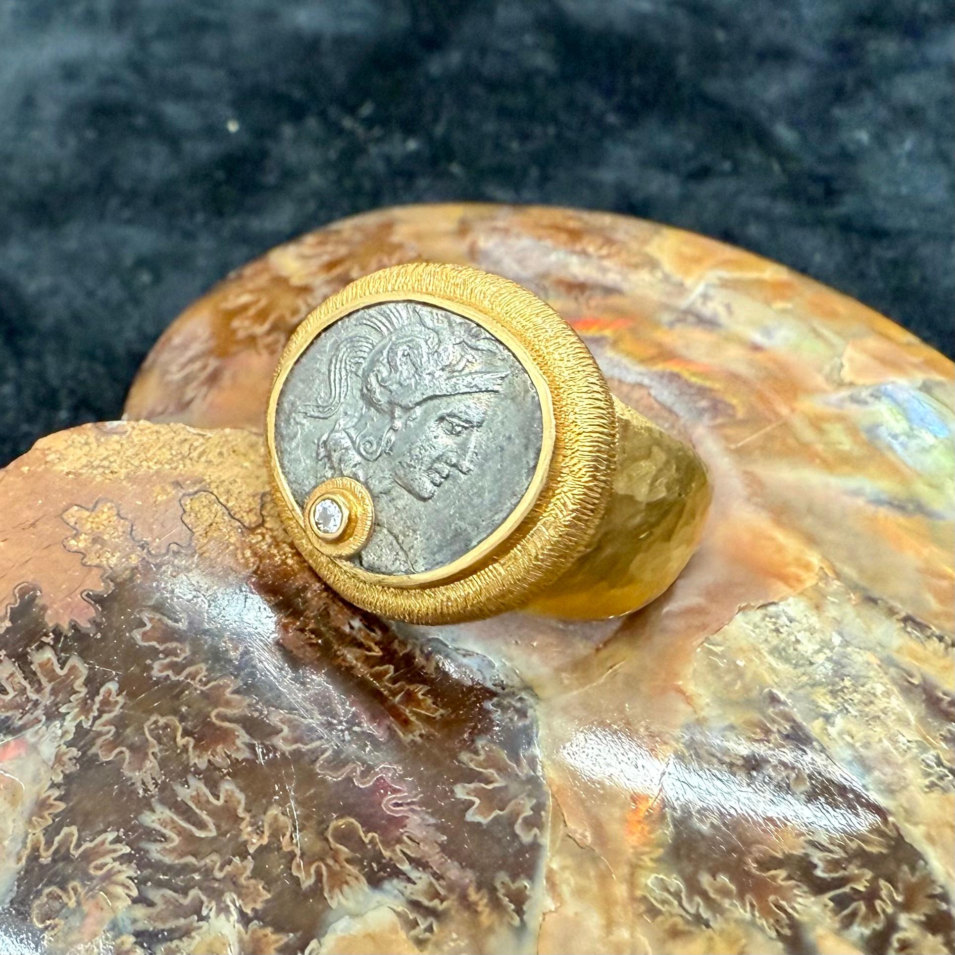 Bague en or 22 carats Athéna, pièce de monnaie de l'Antiquité grecque du 5e siècle av. Unisexe en vente