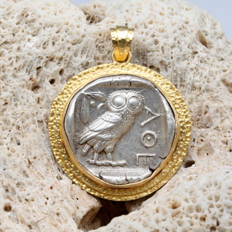 Ancient Greek 5th Century BC Athena Owl Coin 18K Gold Pendant For Sale 3