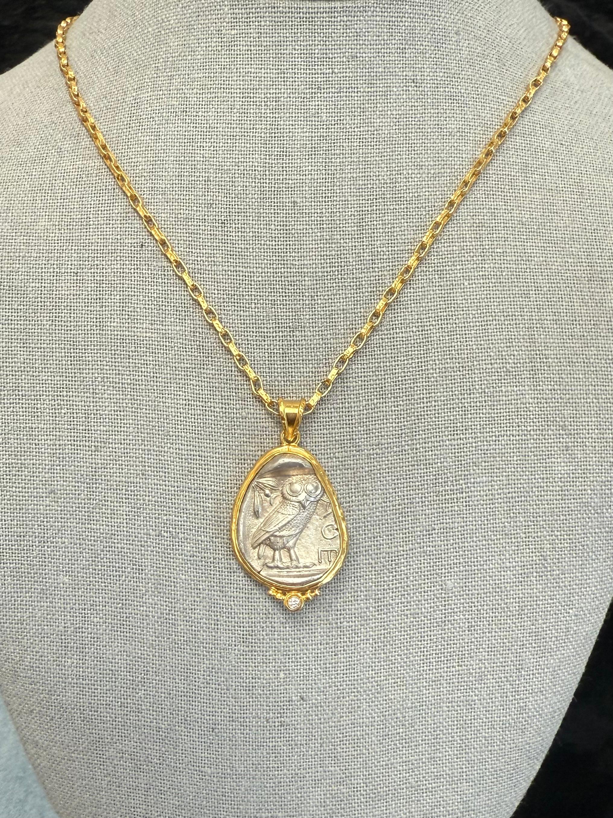 Pendentif en or 18 carats Athéna, hibou de la Grèce antique, 5e siècle av. en vente 6