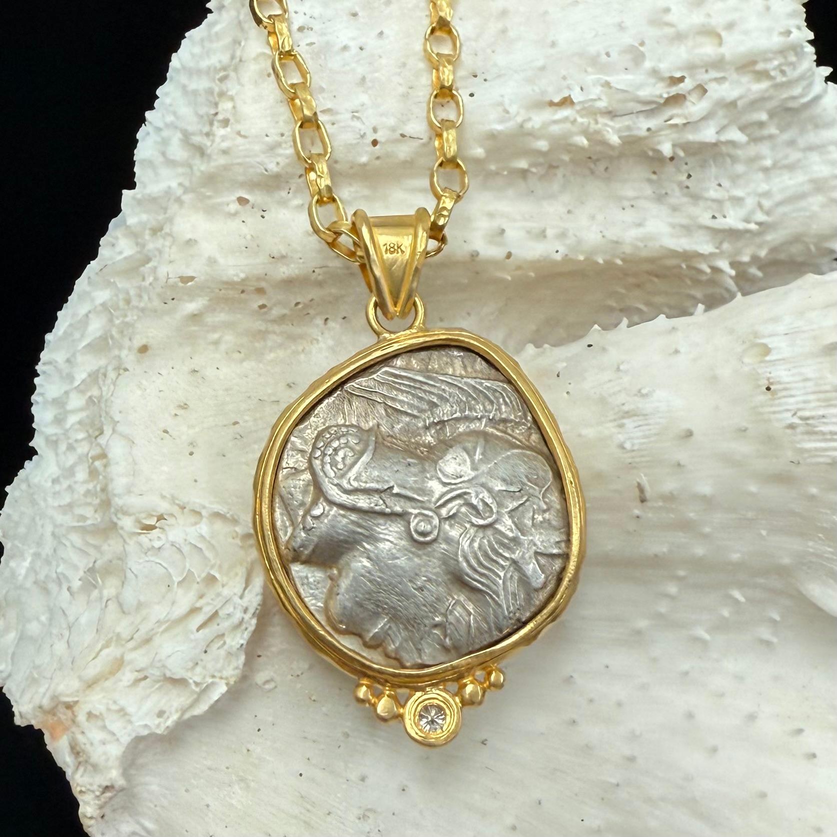  Pendentif en or 18 carats Athéna, hibou de la Grèce antique, 5e siècle av. Unisexe 