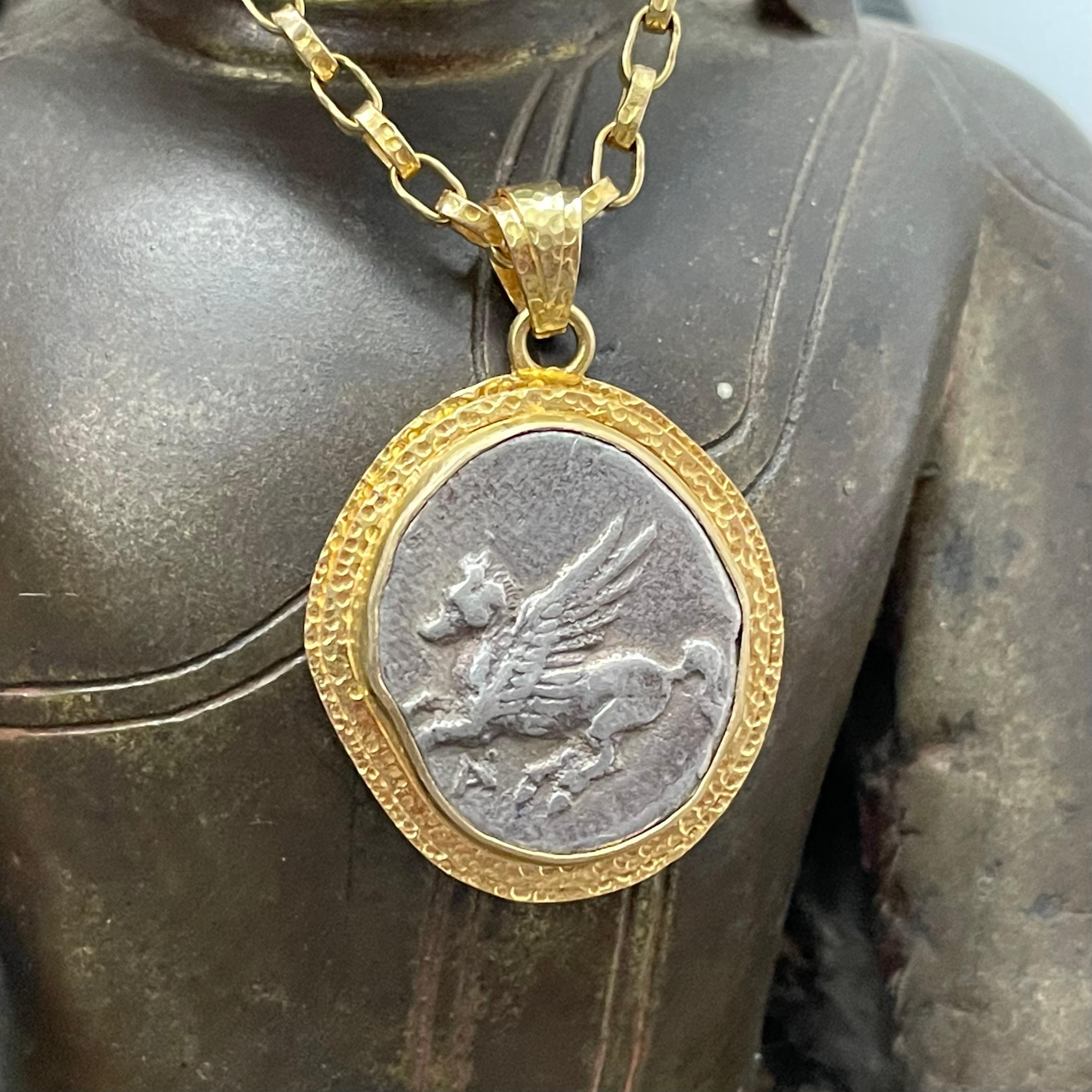 Women's or Men's Ancient Greek 5th Century BC Corinth Pegasus Stater 18K Gold Pendant For Sale