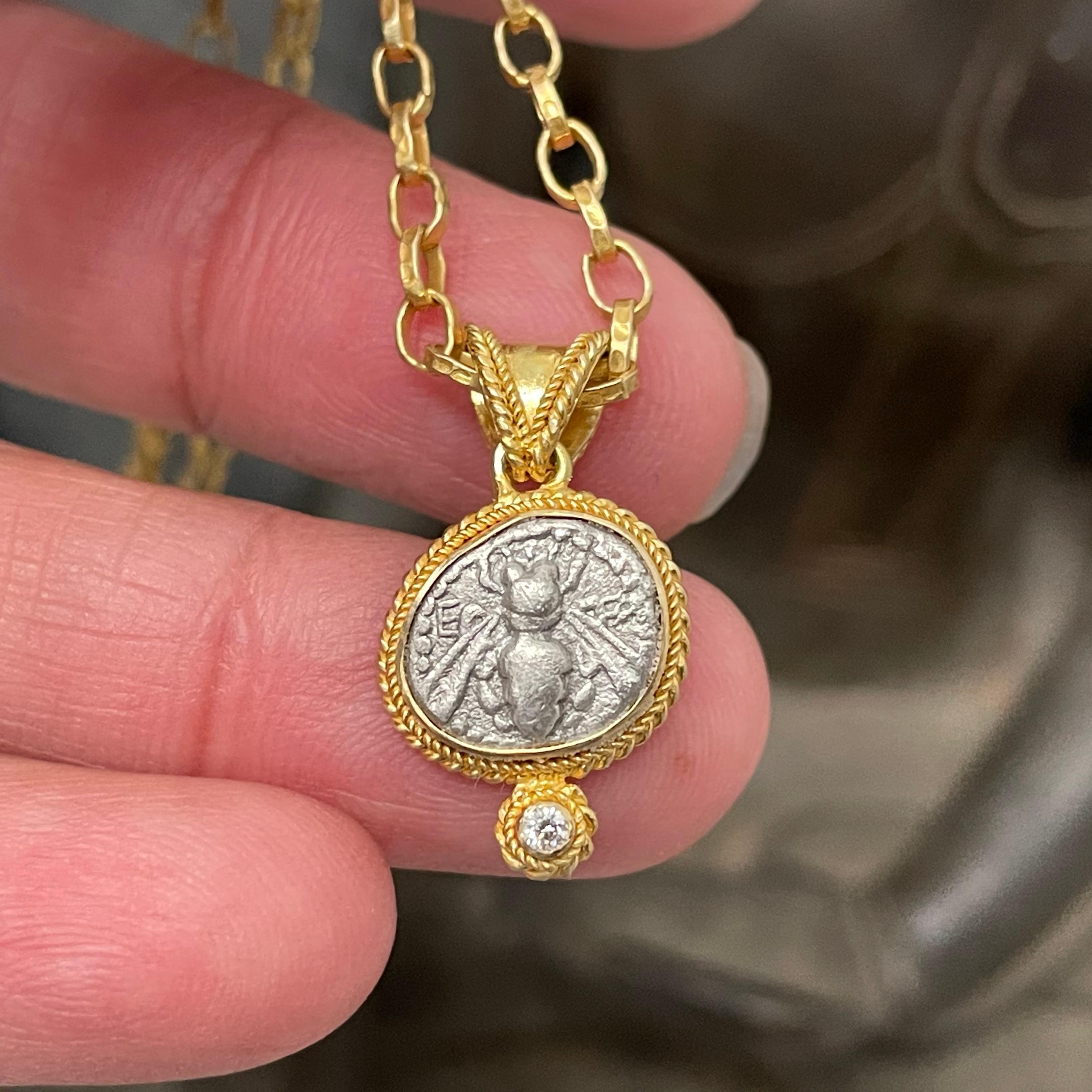 Ancient Greek 5th Century BC Ephesus Bee Coin Diamond 18K Gold Pendant For Sale 4