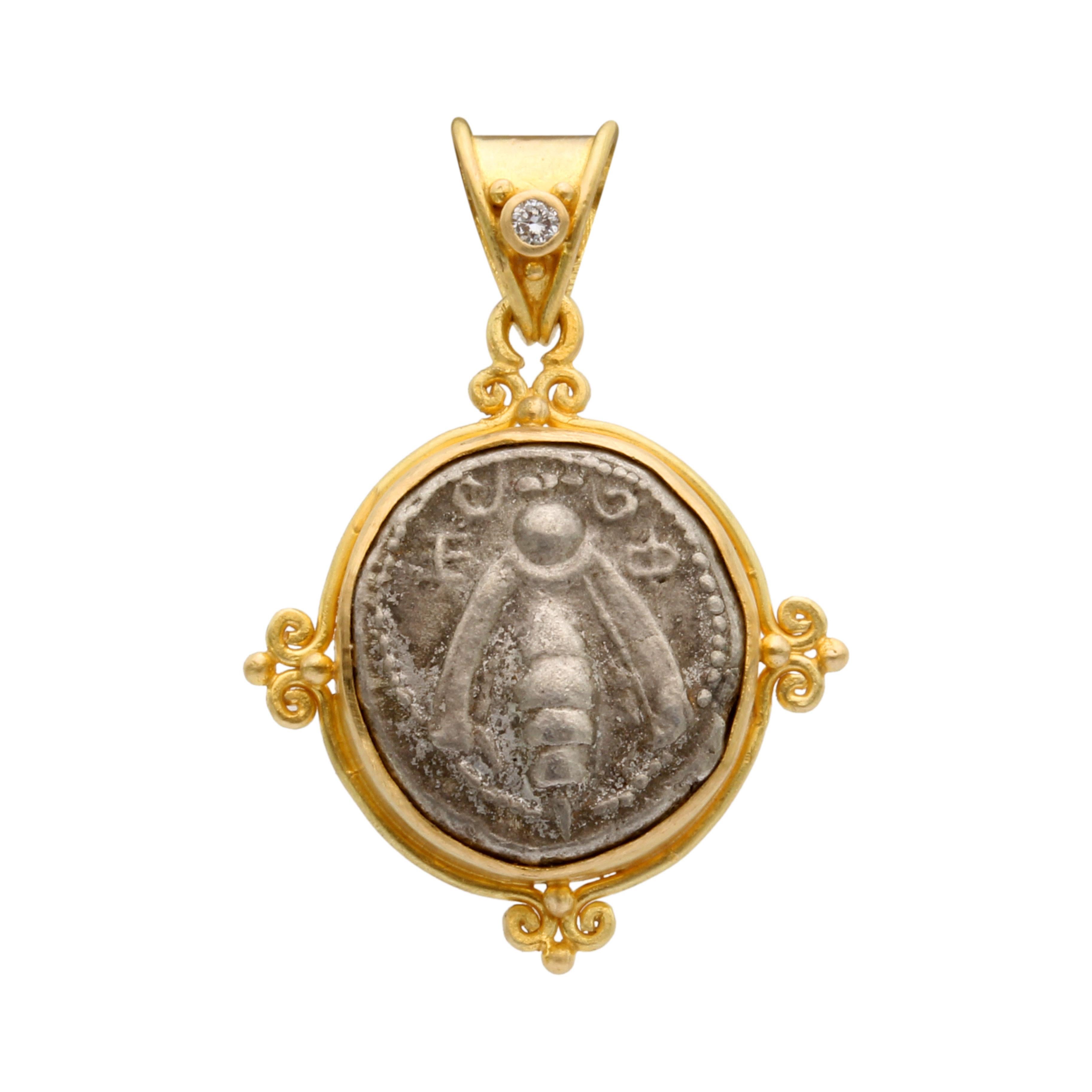 Women's or Men's Ancient Greek 5th Century BC Ephesus Bee Coin Diamond 18K Gold Pendant For Sale