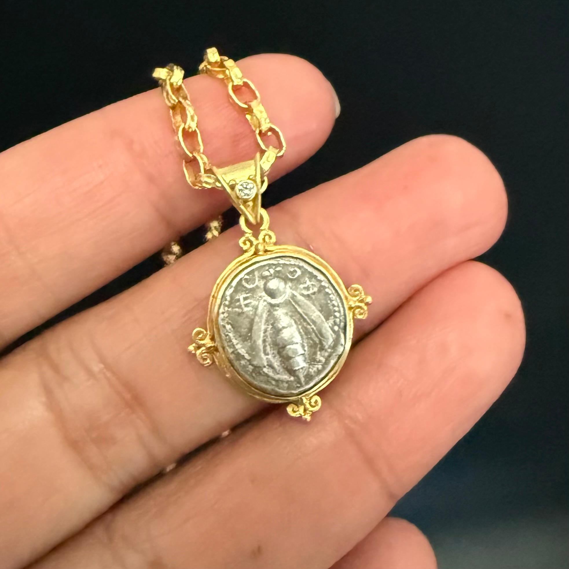 Ancient Greek 5th Century BC Ephesus Bee Coin Diamond 18K Gold Pendant For Sale 2