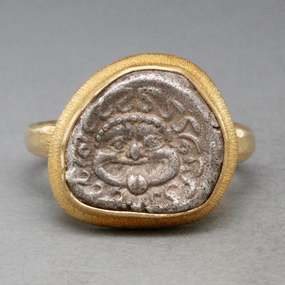 Ancient Greek 5th Century BC Medusa Coin 18K Gold Ring For Sale 1