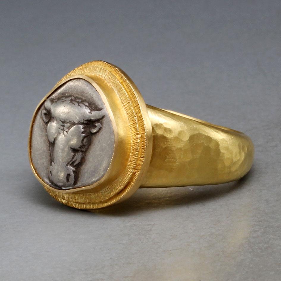 Ancient Greek 5th Century BC Silver Bull Coin 18K Gold Mens Ring In New Condition For Sale In Soquel, CA