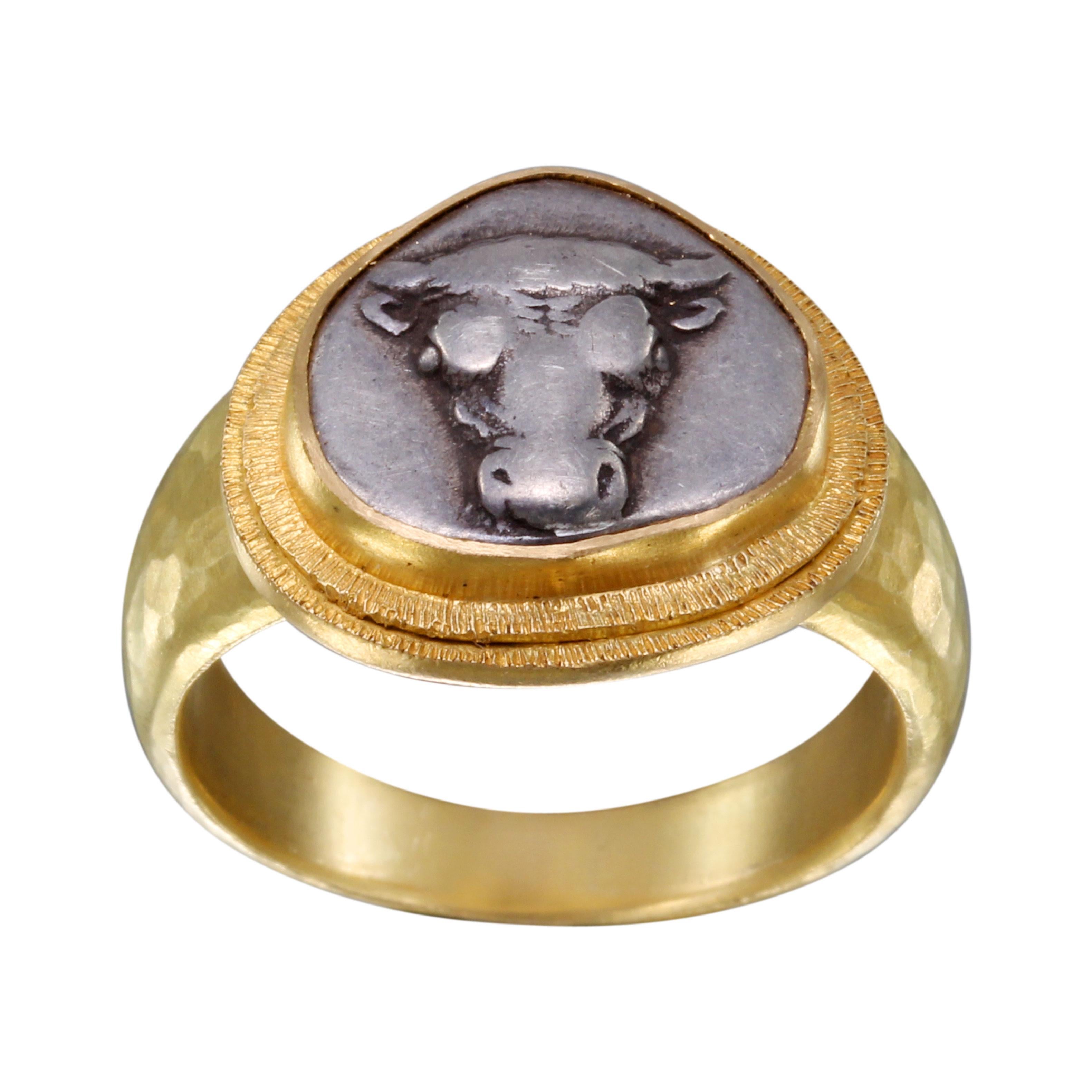 Ancient Greek 5th Century BC Silver Bull Coin 18K Gold Mens Ring For Sale 2