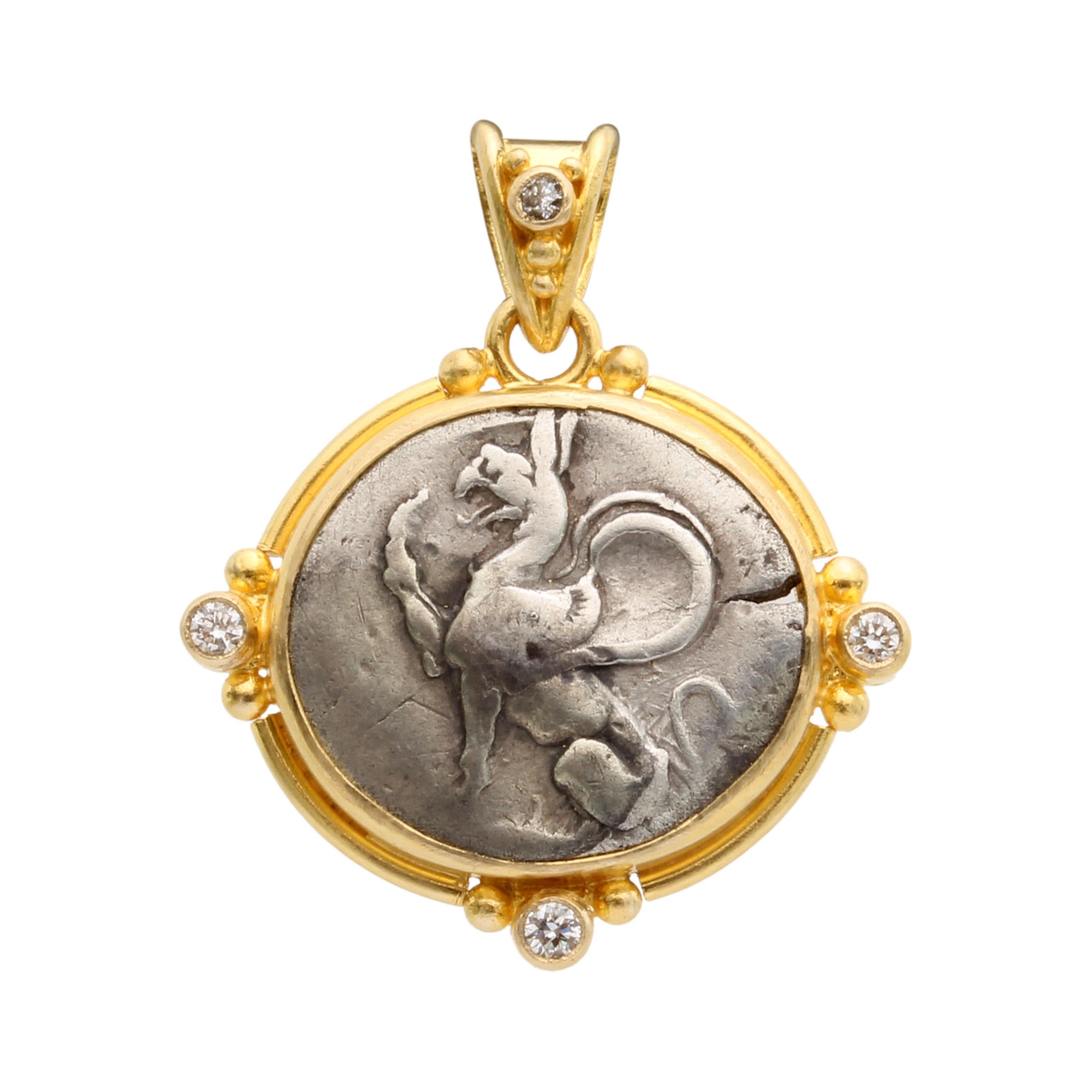 da uomo o donna Ciondolo in oro 18 carati con grifone in argento del 5° secolo a.C. in vendita