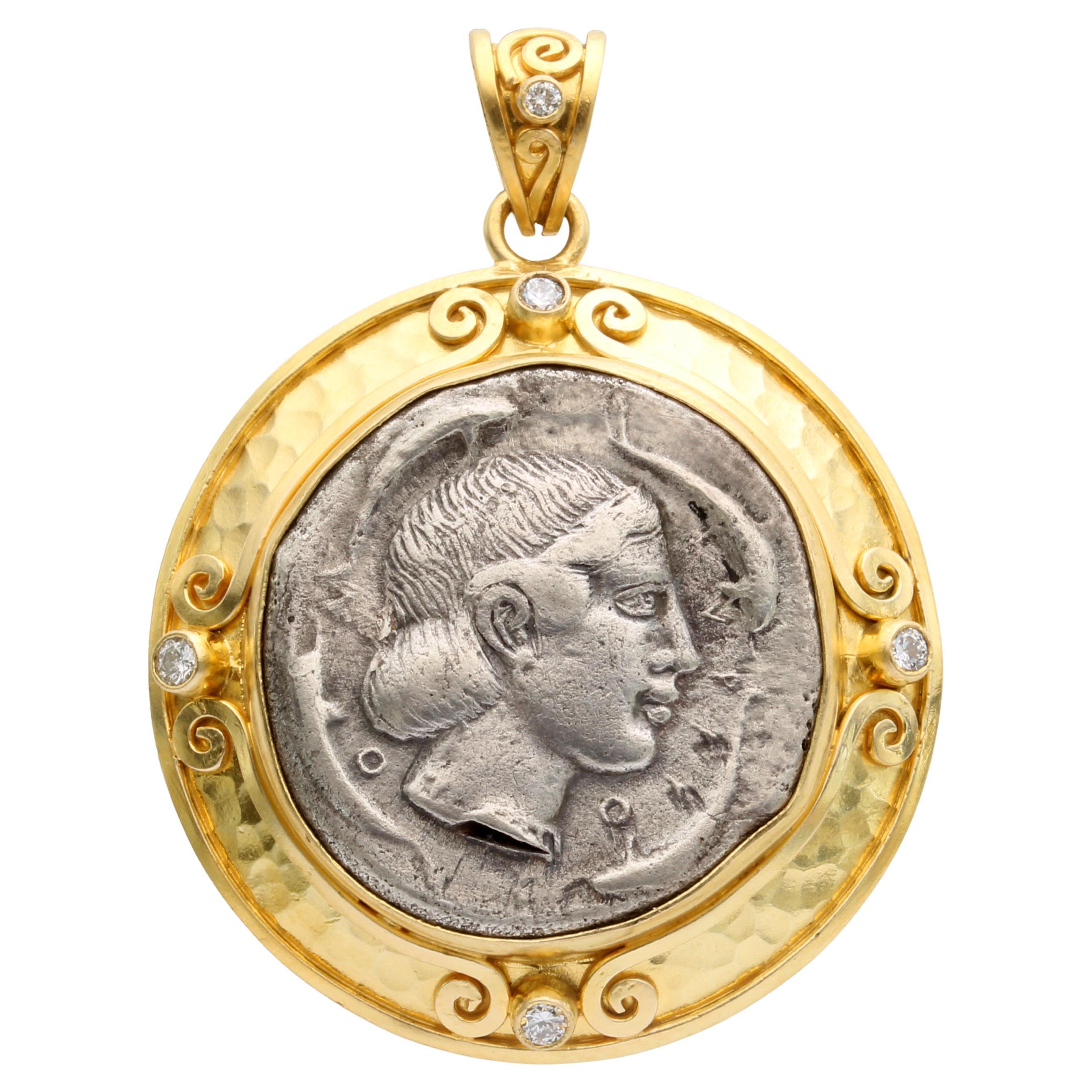 Antica moneta greca del 5° secolo a.C. di Siracusa Aretusa con diamanti in oro 18K