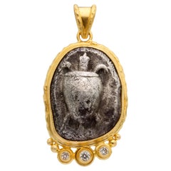 Colgante de oro de 18 quilates de la antigua moneda griega del siglo V a.C. Turtle Stater Coin Diamonds