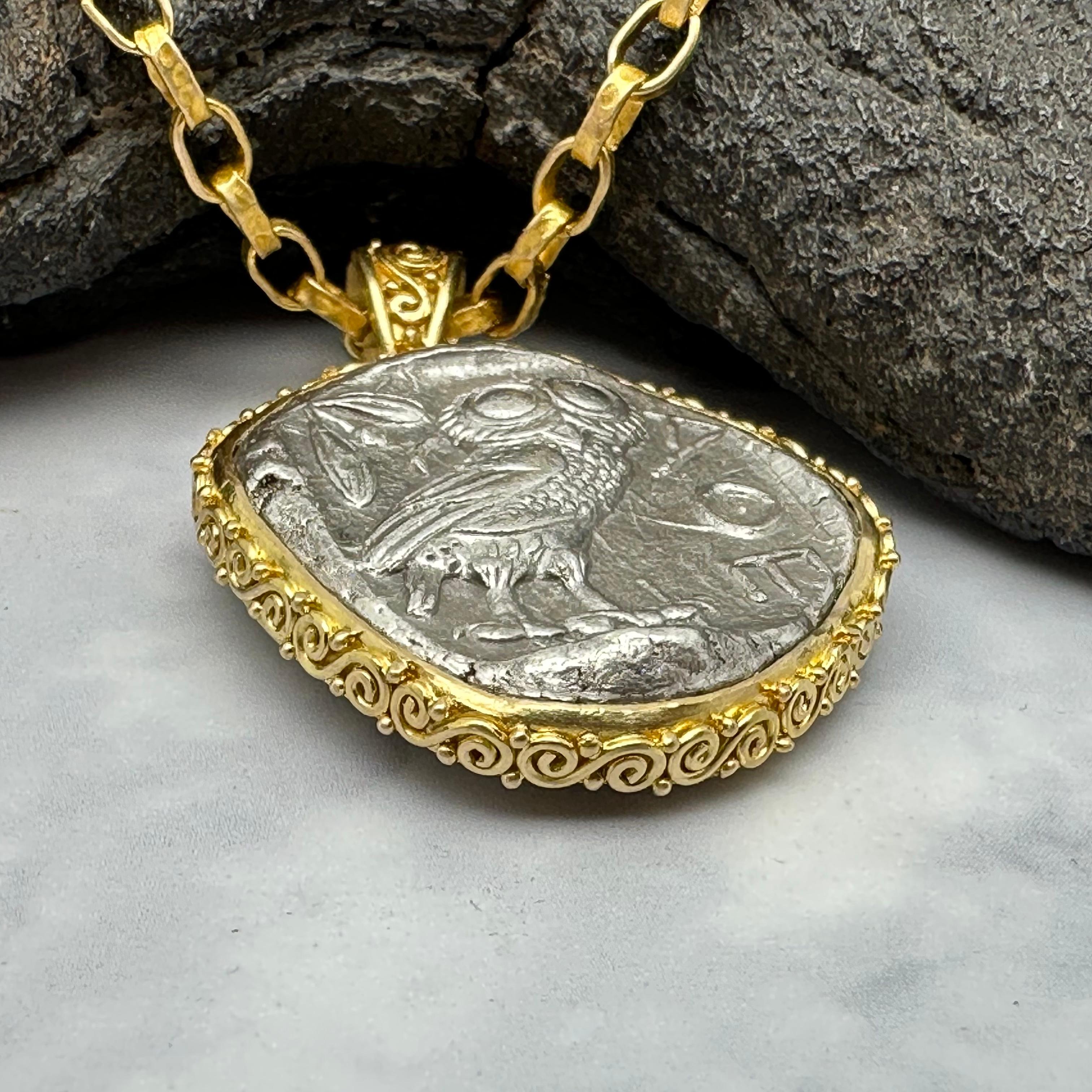 Athéna Grecque Ancienne 5ème siècle BCE Pièce Chouette Pendentif Or 18K Chaîne 18K 1