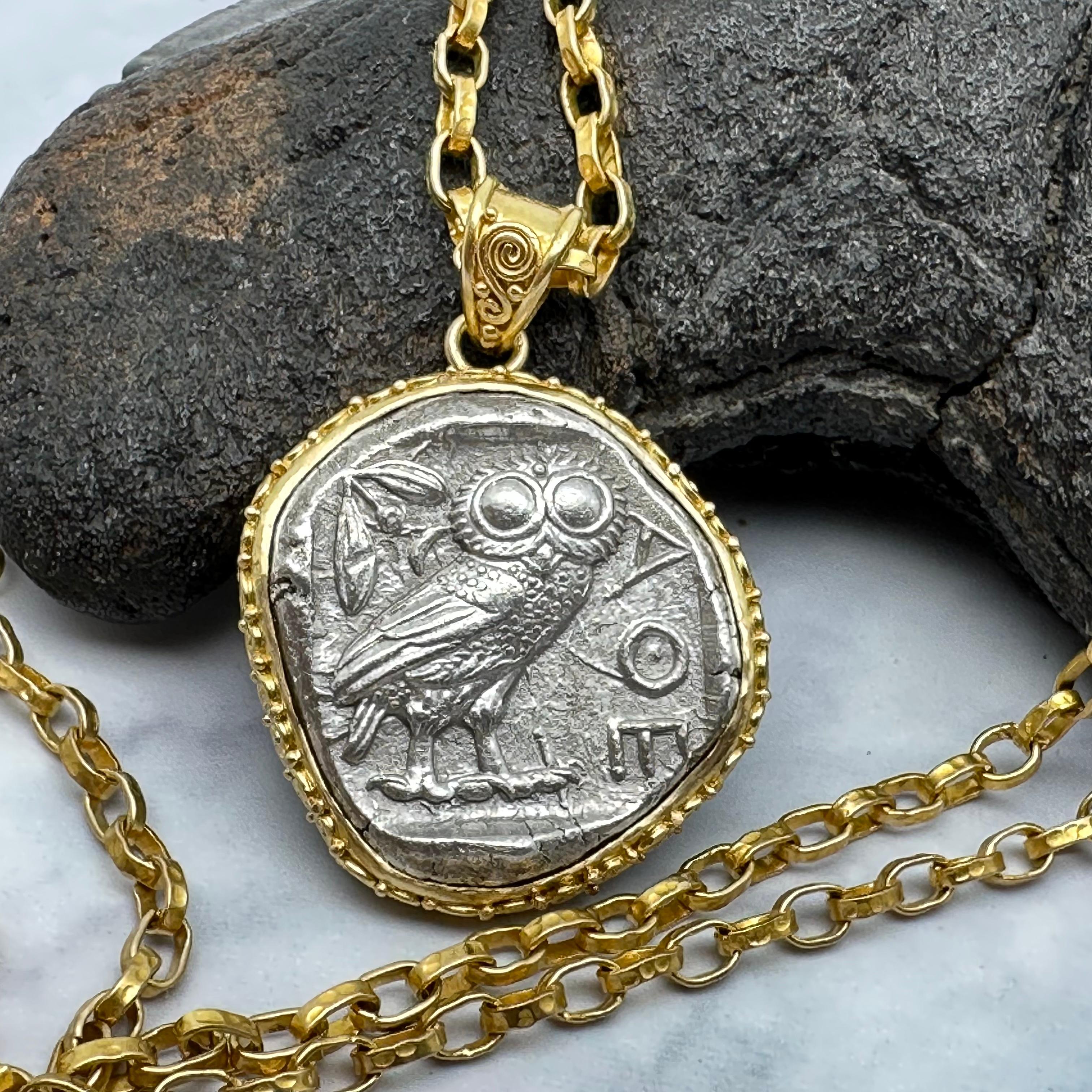 Grec classique Athéna Grecque Ancienne 5ème siècle BCE Pièce Chouette Pendentif Or 18K Chaîne 18K