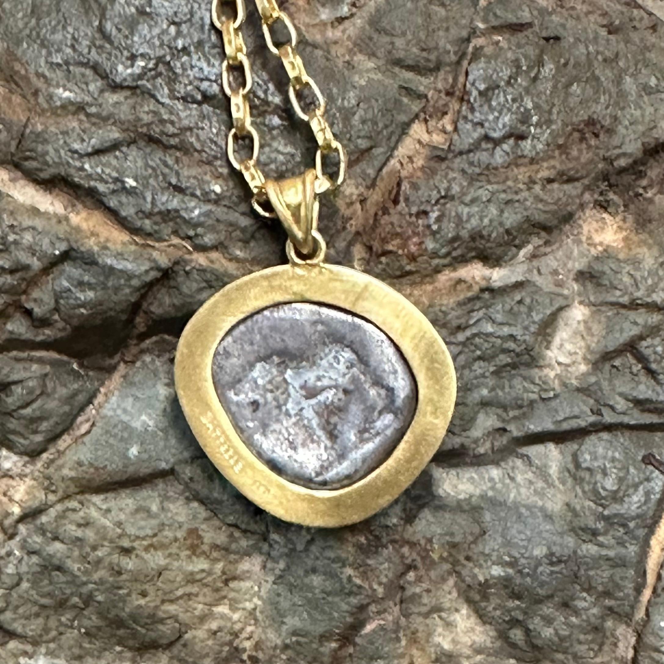 Ancient Greek 6th Century BC Griffin Coin 18K Gold Pendant For Sale 2