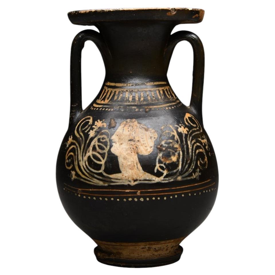 Pelike di ceramica gnatica pugliese dell’antica Grecia, IV secolo a.C.
