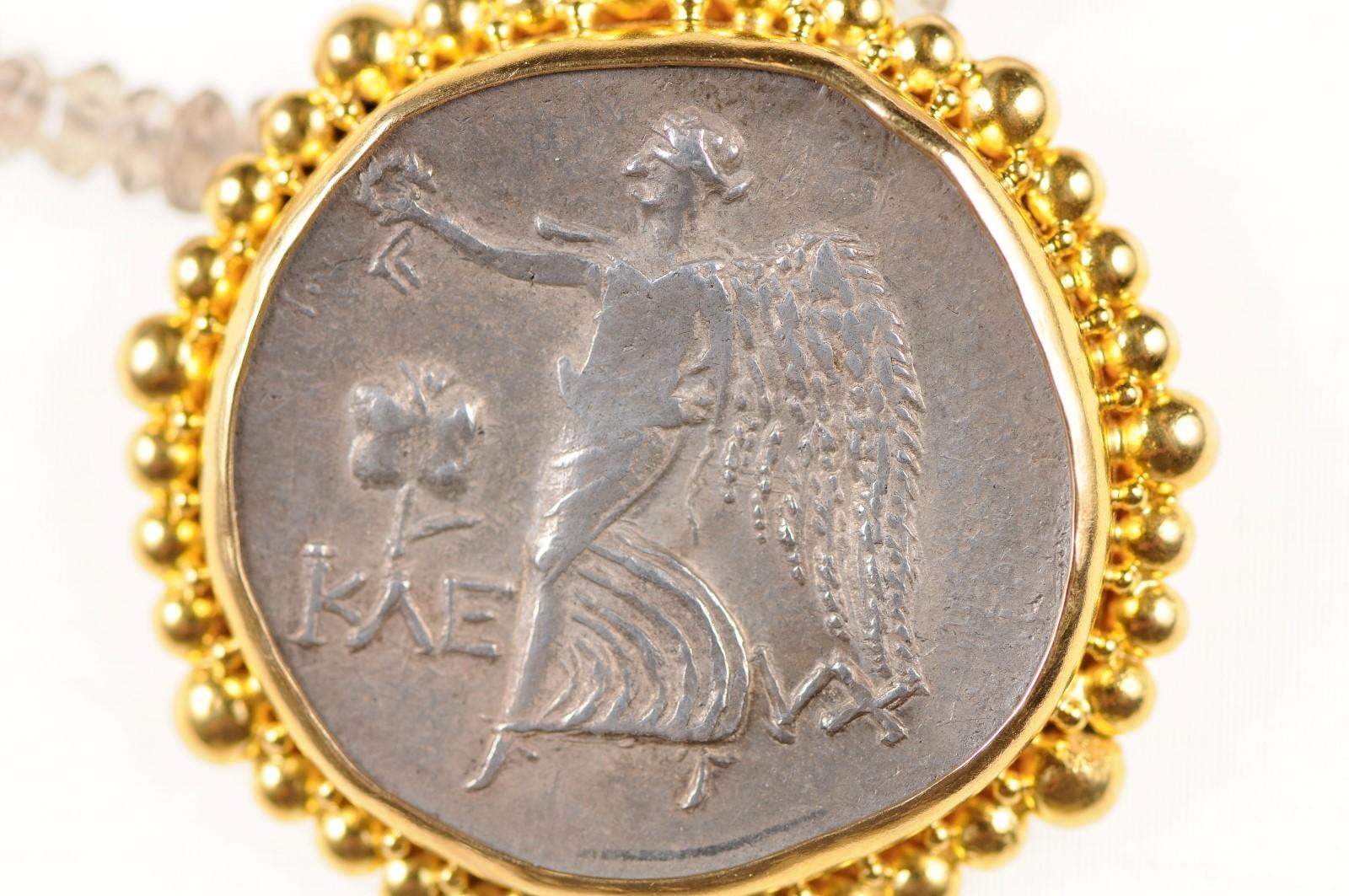 Ancient Greek Coin in 22k Gold Pendant (pendant only) In Excellent Condition For Sale In Atlanta, GA
